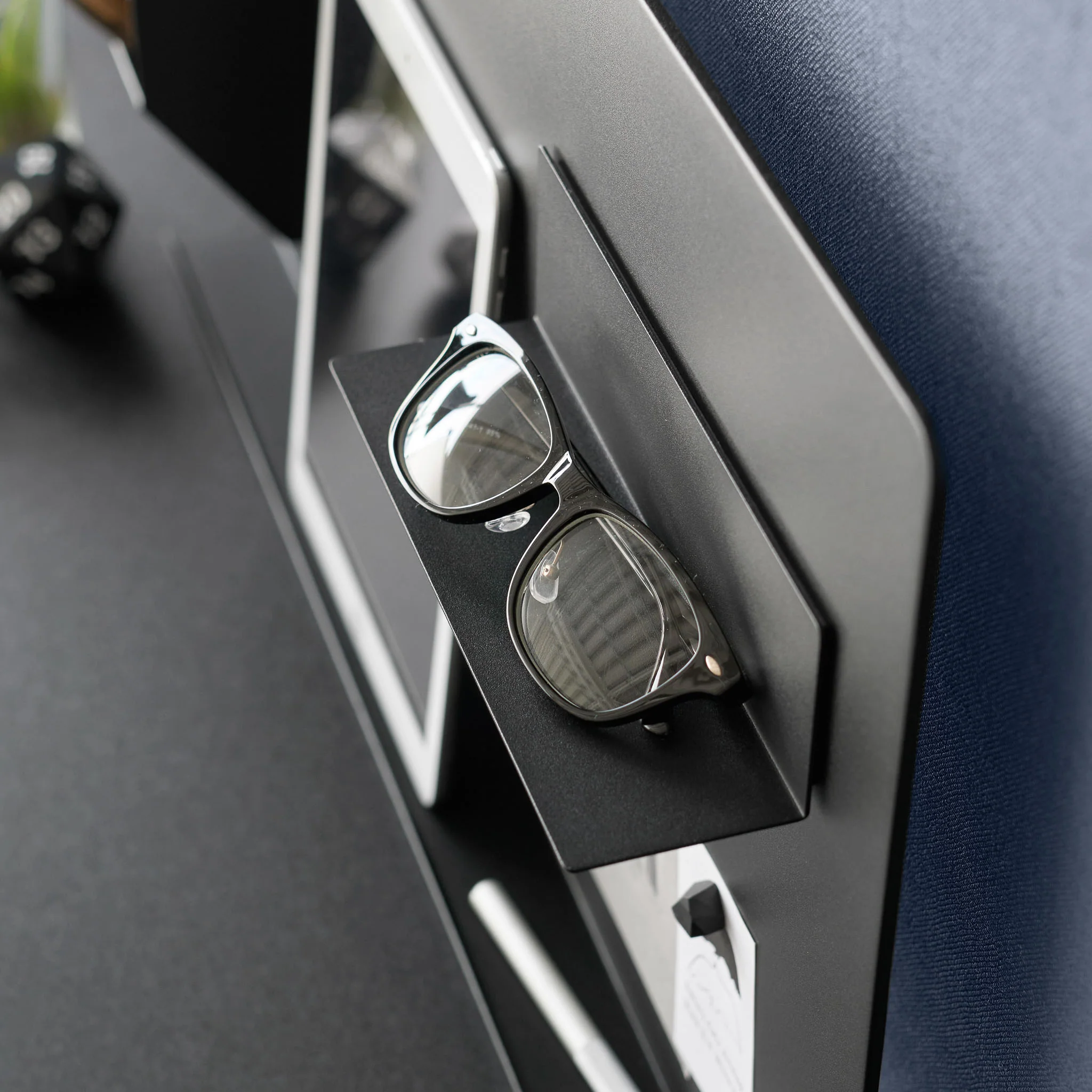 Magnetic Shelf - Image 11