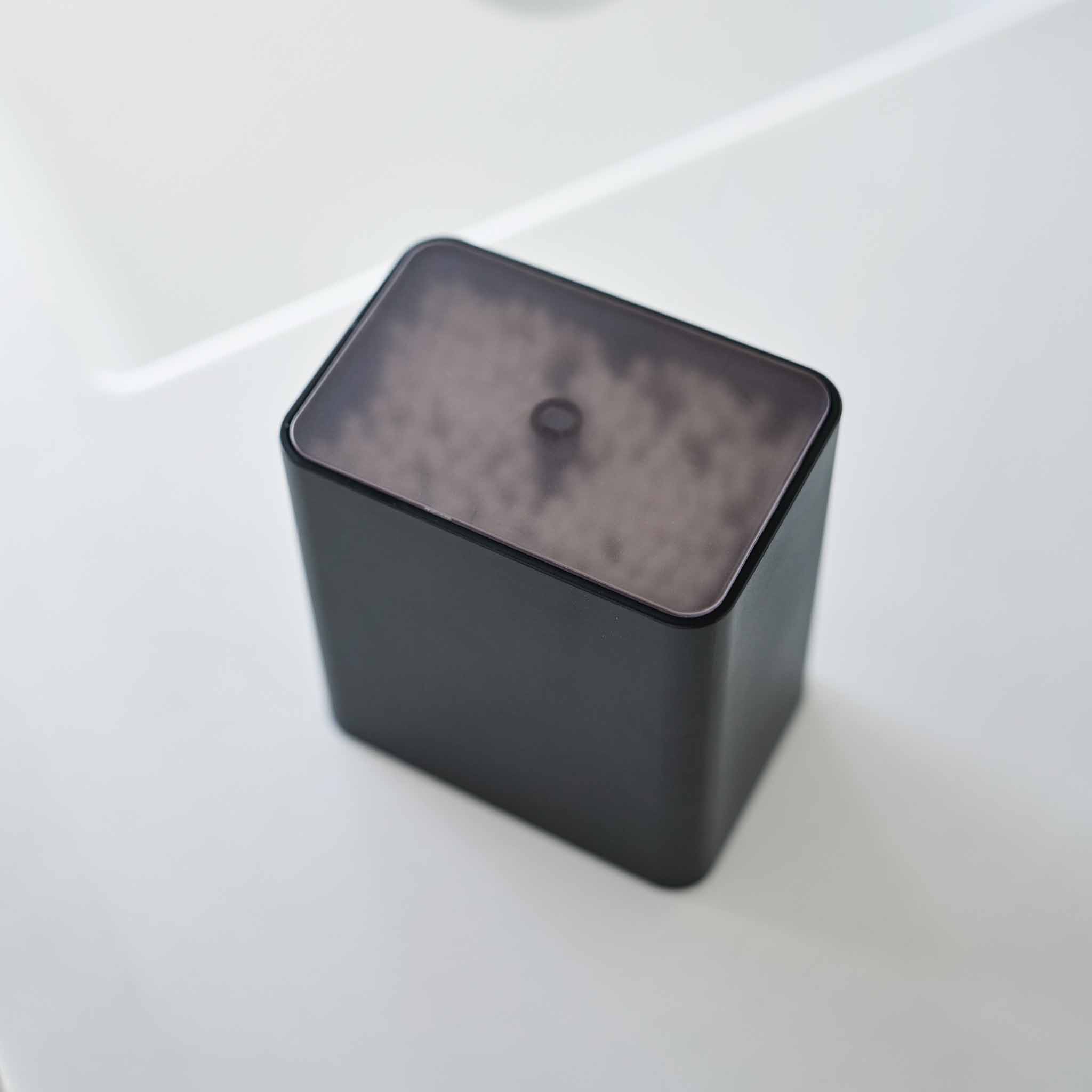 Push-Lid Storage Case - Image 16