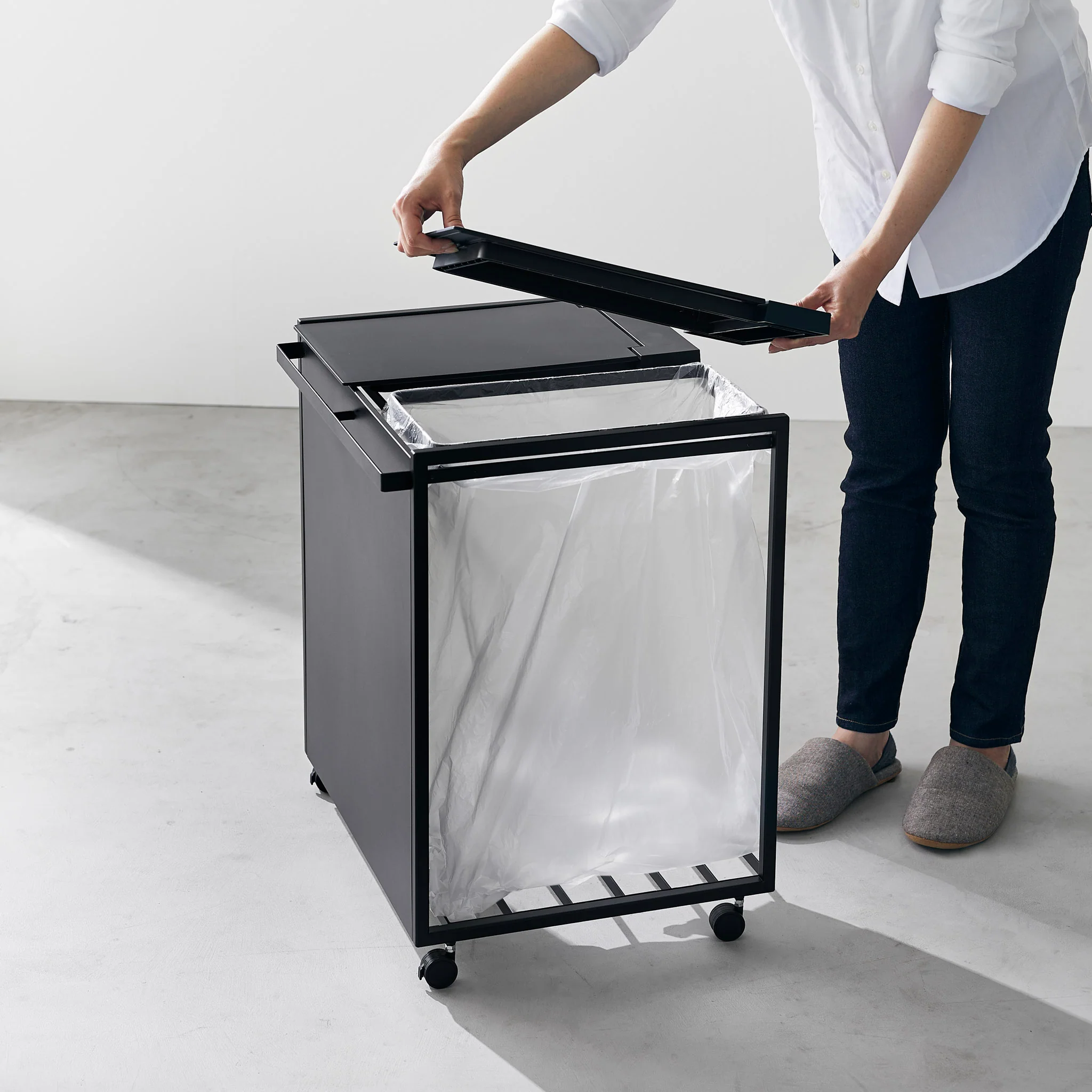 2-Compartment Trash Can with Casters - Image 27