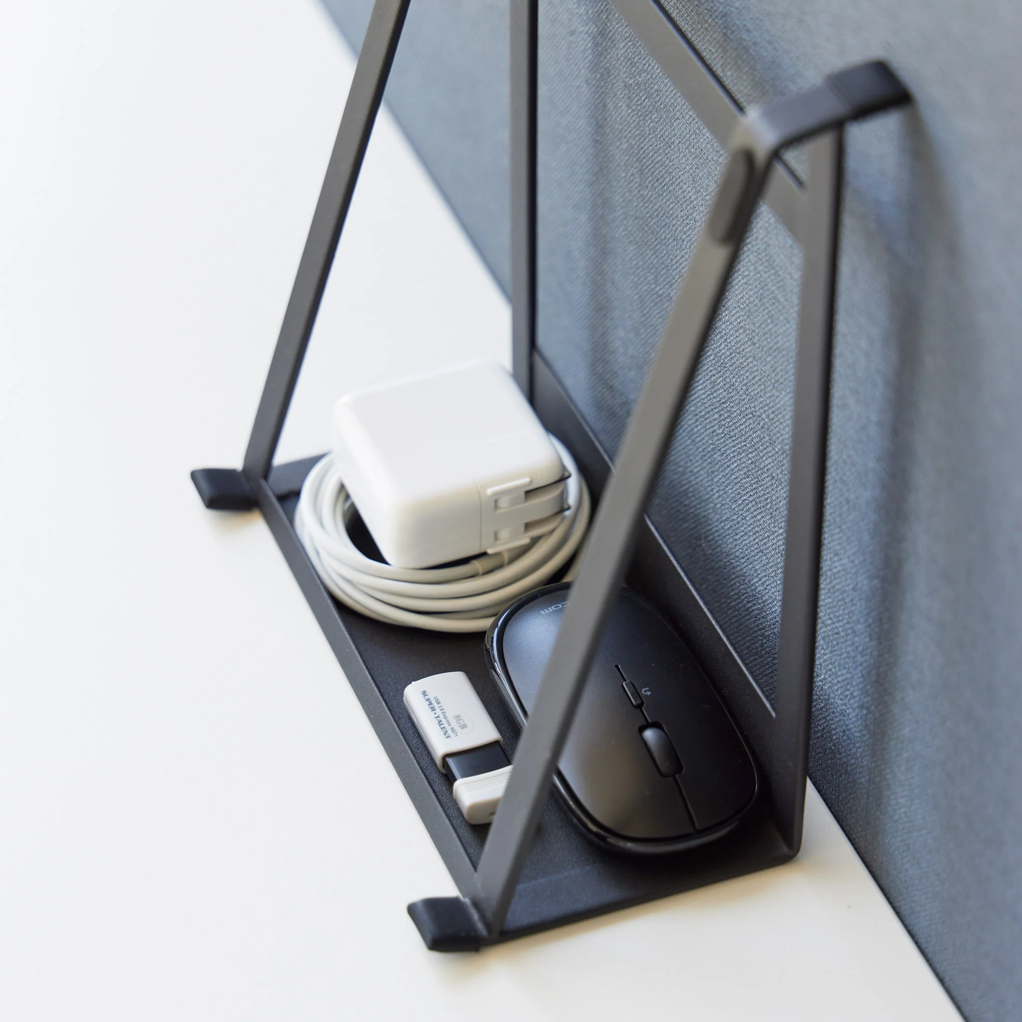 2-Way Laptop & Tablet Stand - Image 17