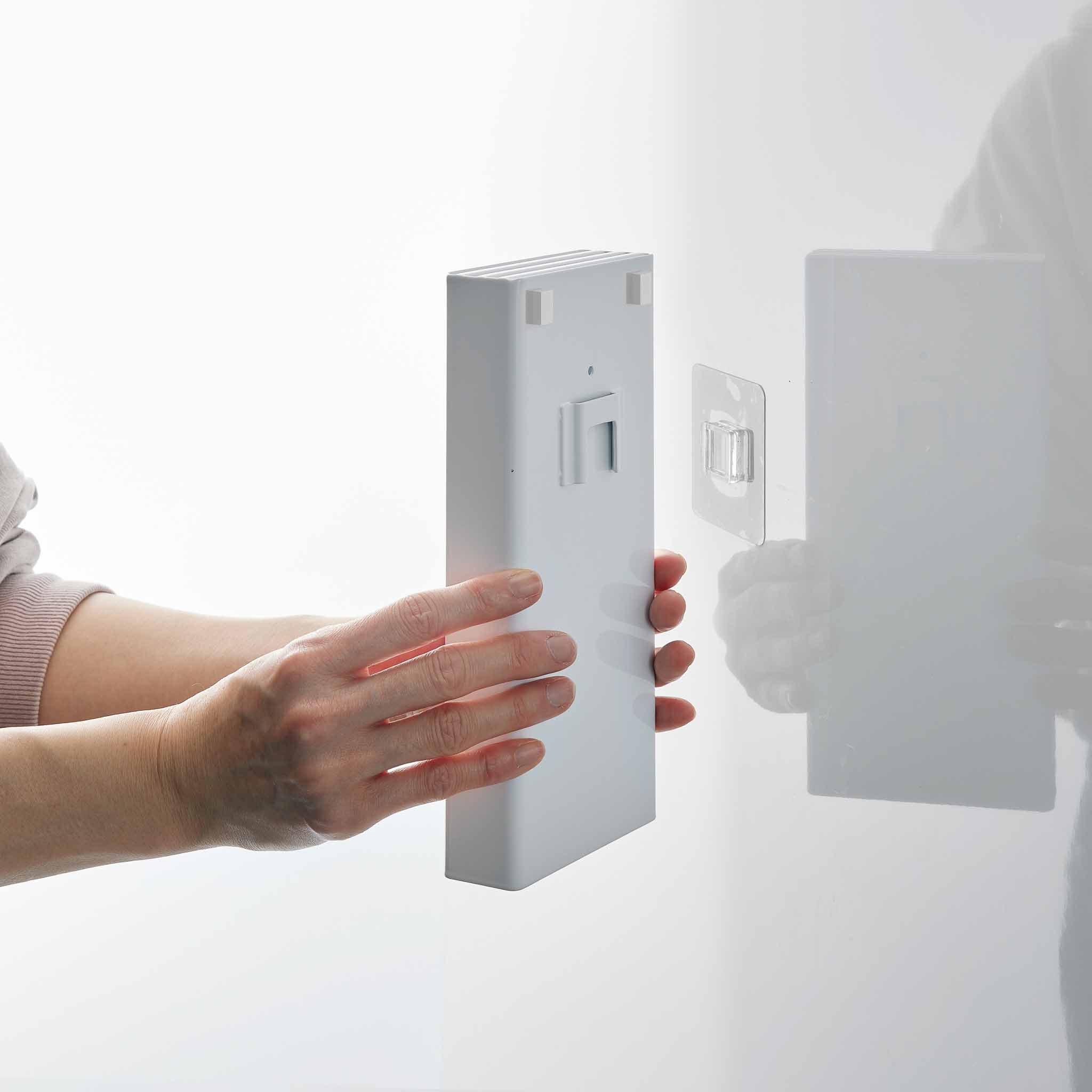 Film Hook Self-Adhesive Knife Block - Image 4