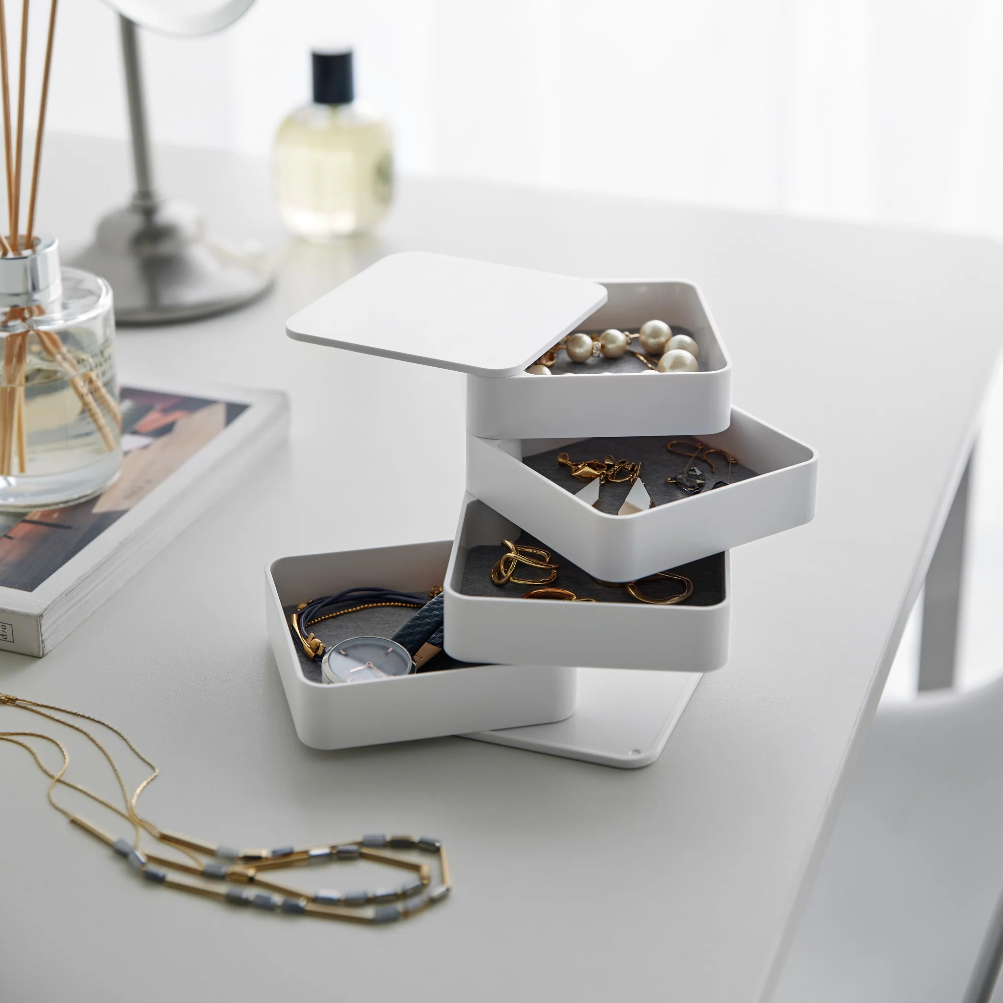 4-Tiered Accessory Box Square - Image 2