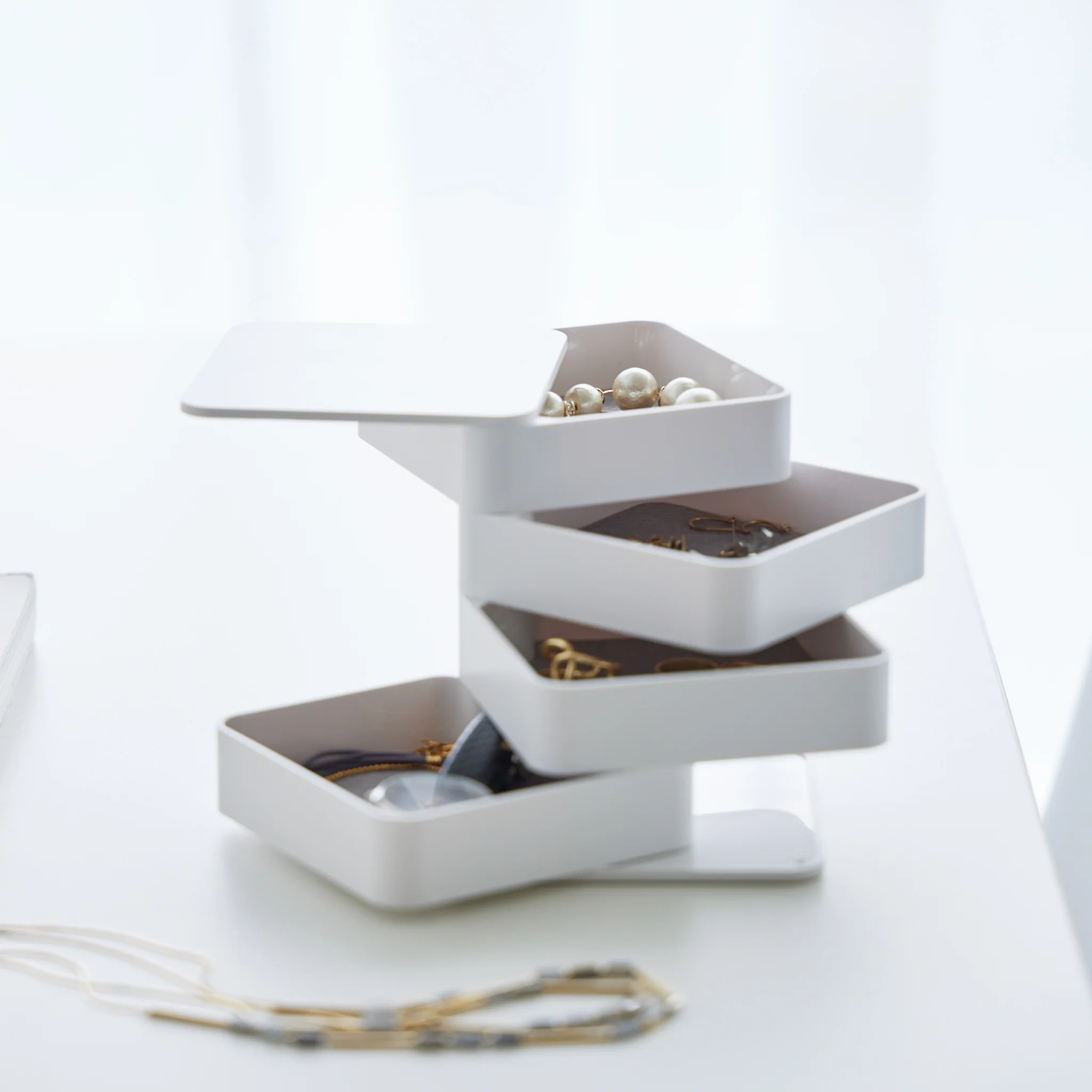 4-Tiered Accessory Box Square - Image 6
