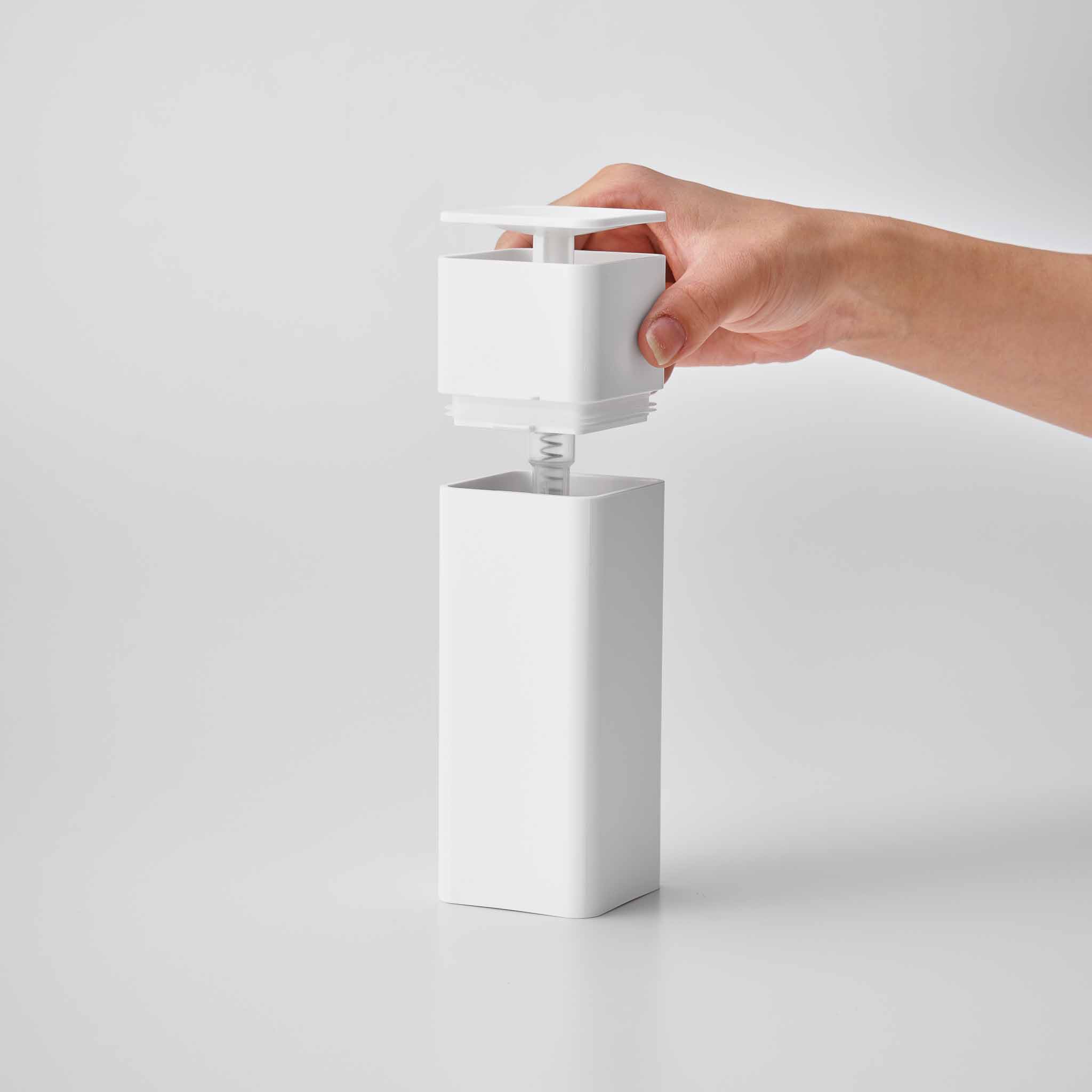 Film Hook Self-Adhesive Dish Soap Dispenser - Image 8
