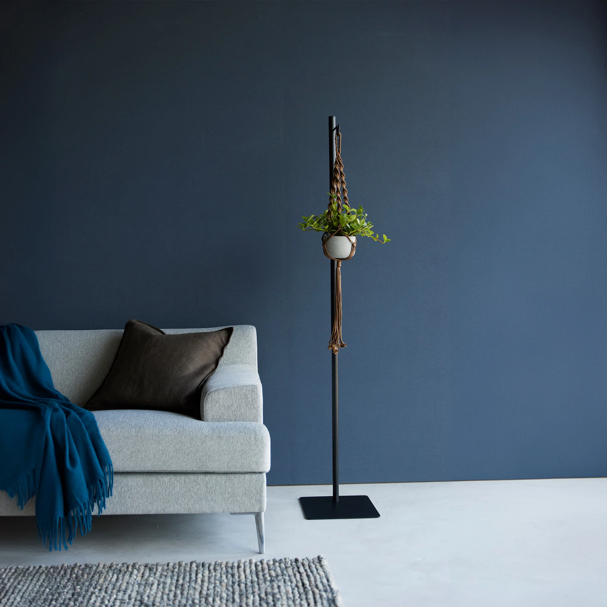 Adjustable Lantern Stand - Image 18