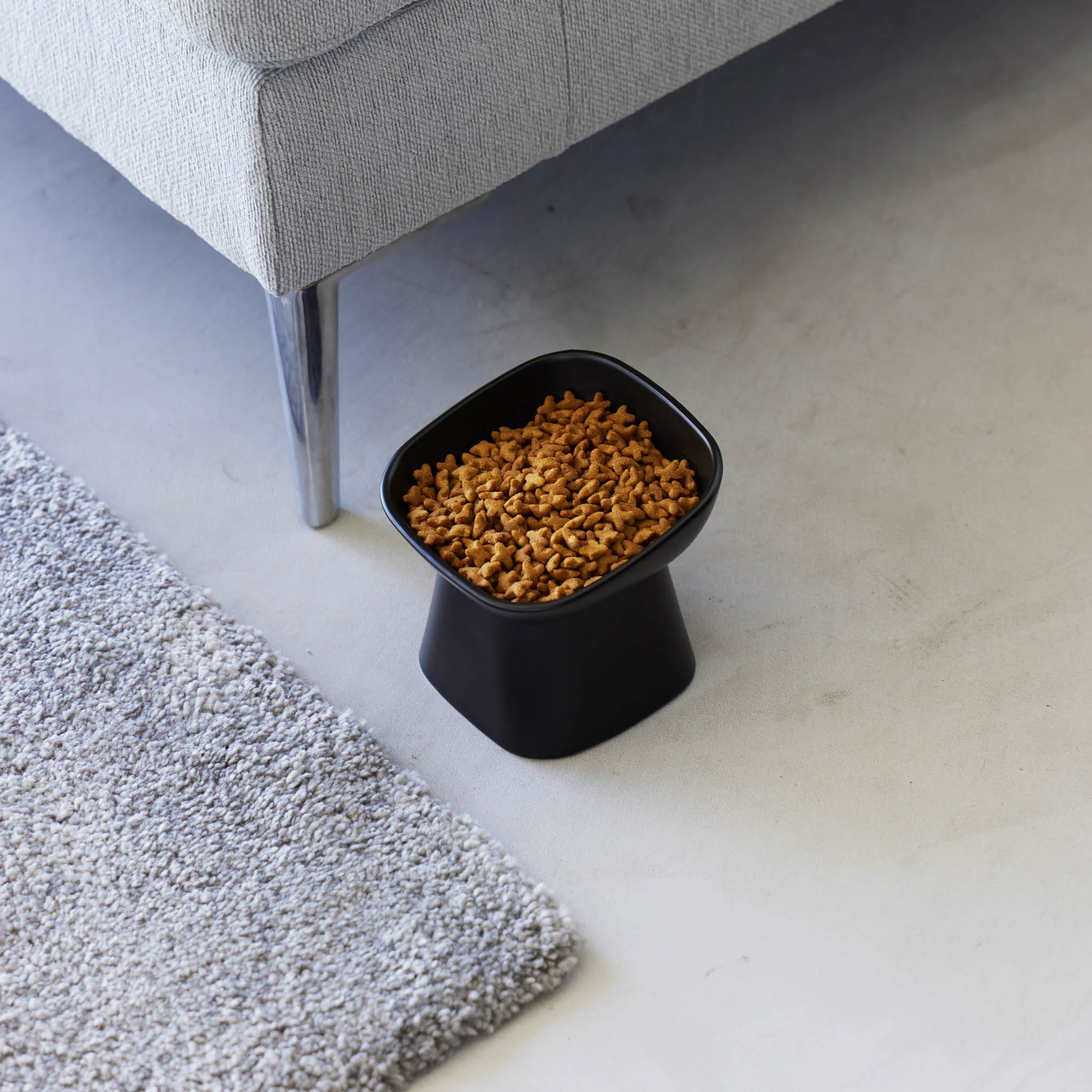 Angled Ceramic Pet Food Bowl - Image 14