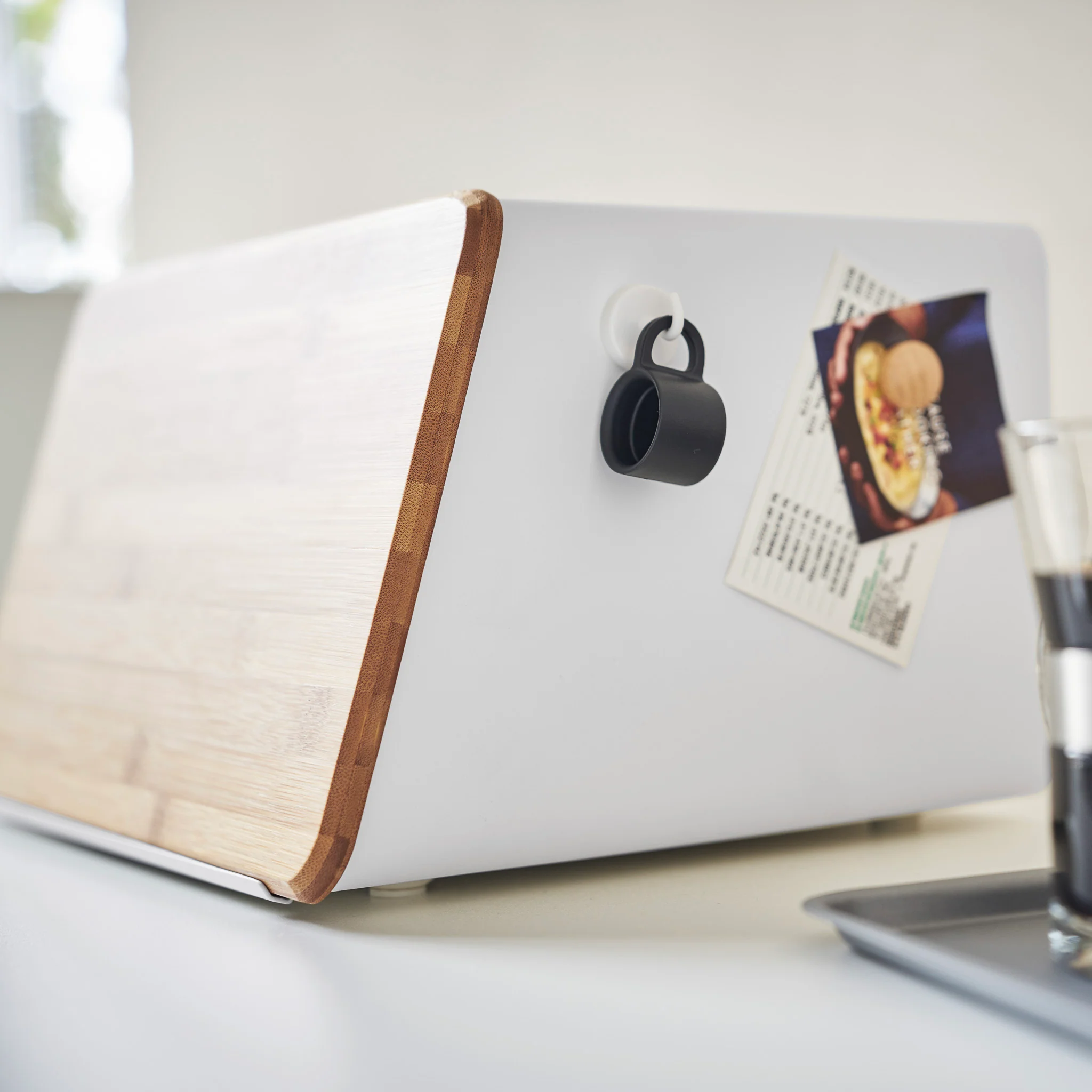 Bread Case with Removable Lid - Image 12