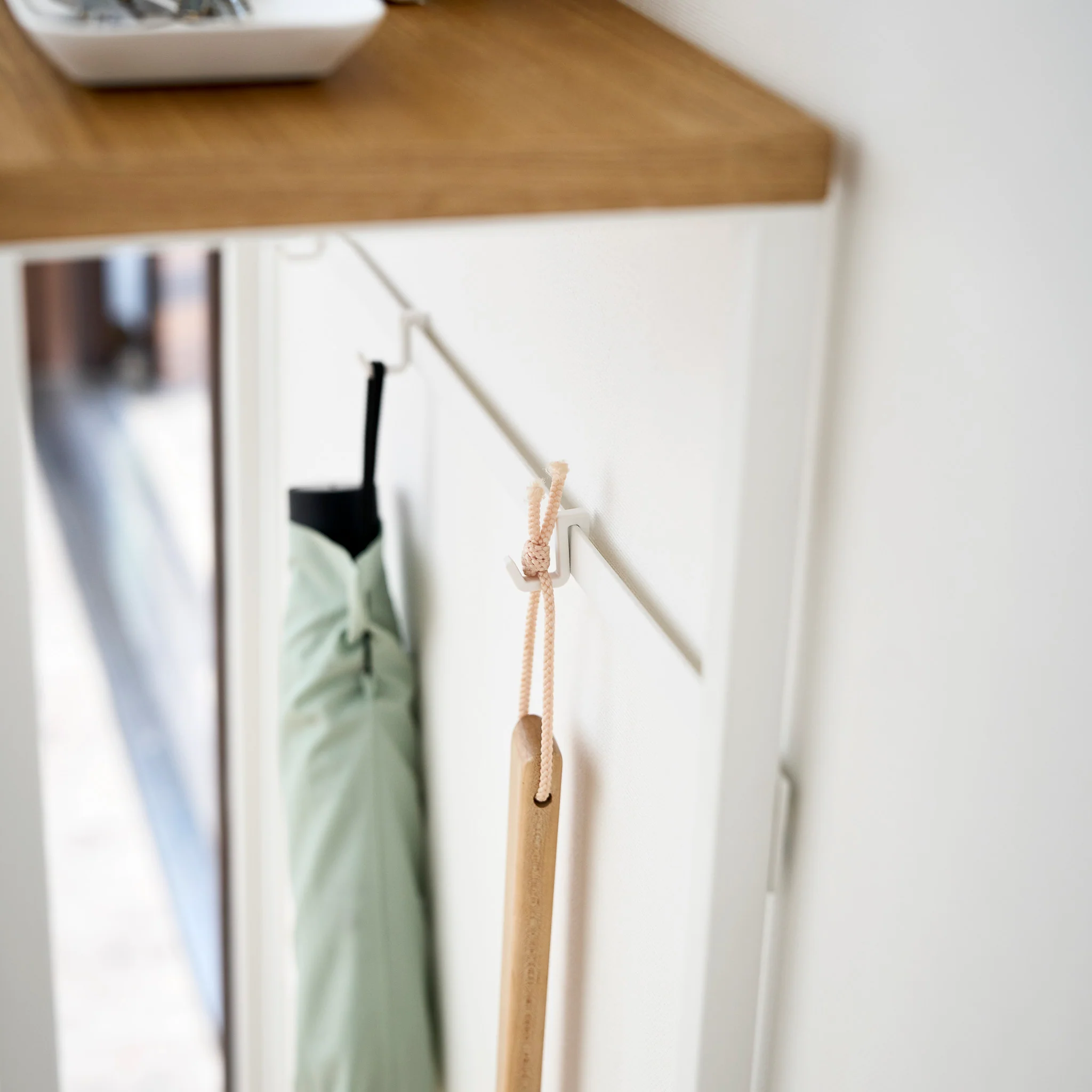 Console Table - Image 6