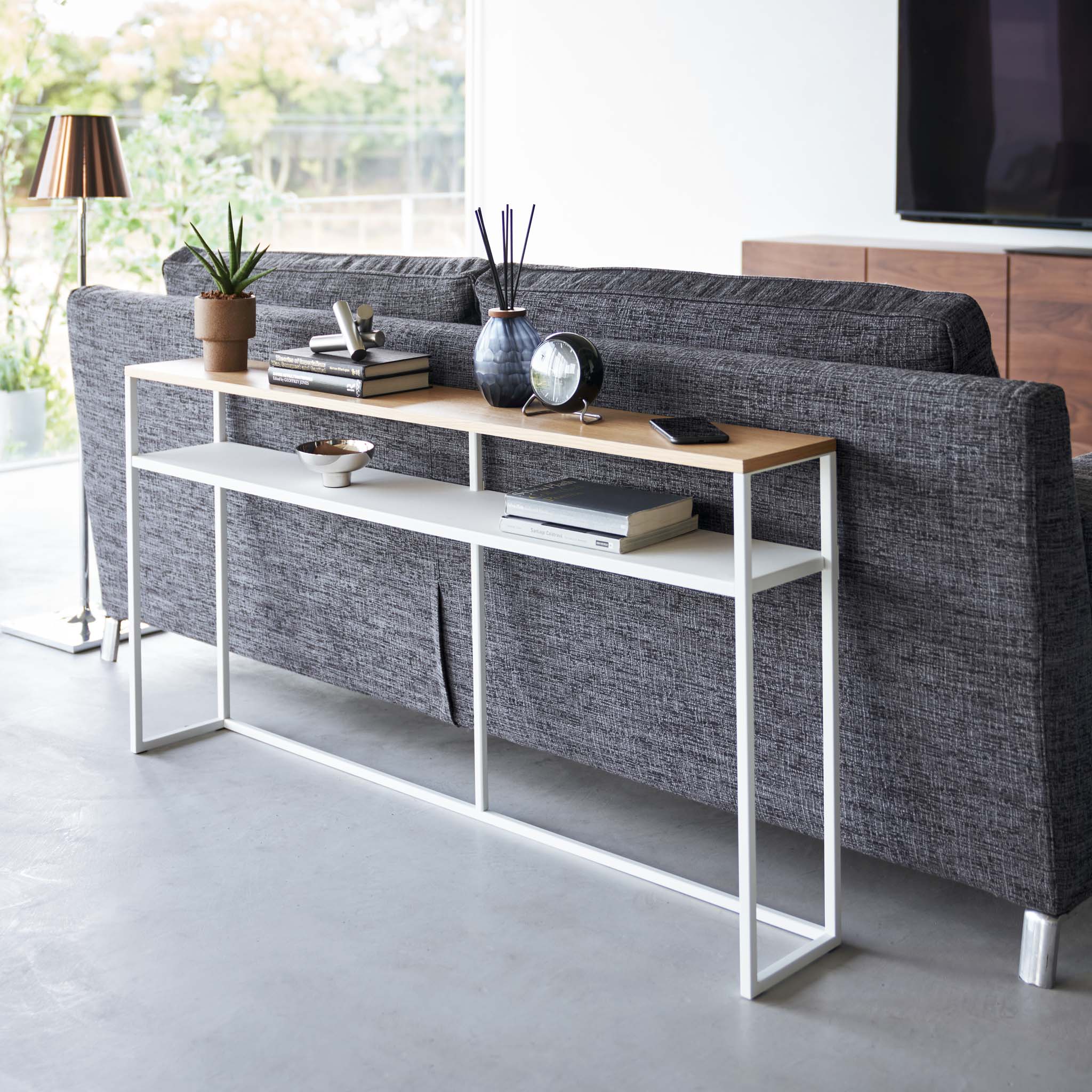 Console Table with Shelf - Image 2