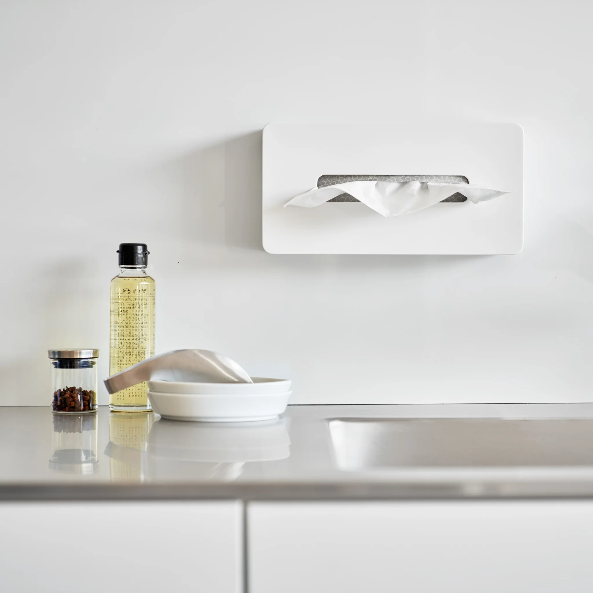 Film Hook Self-Adhesive Tissue Case - Image 6