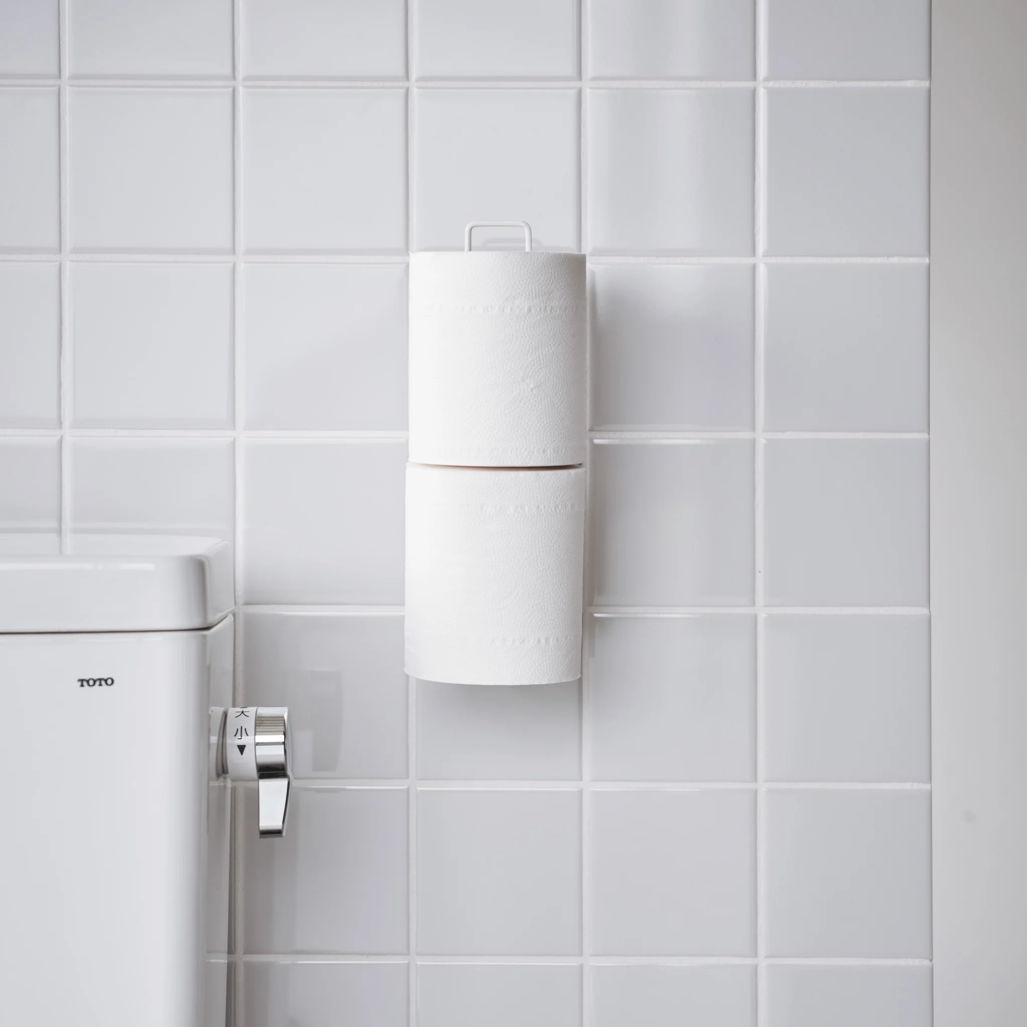 Film Hook Self-Adhesive Toilet Paper Holder - Image 7