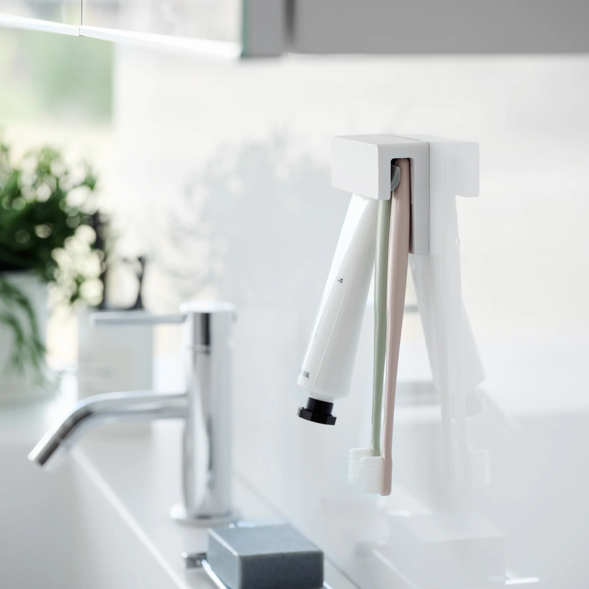 Film Hook Self-Adhesive Wide Toothbrush & Toothpaste Holder - Image 4