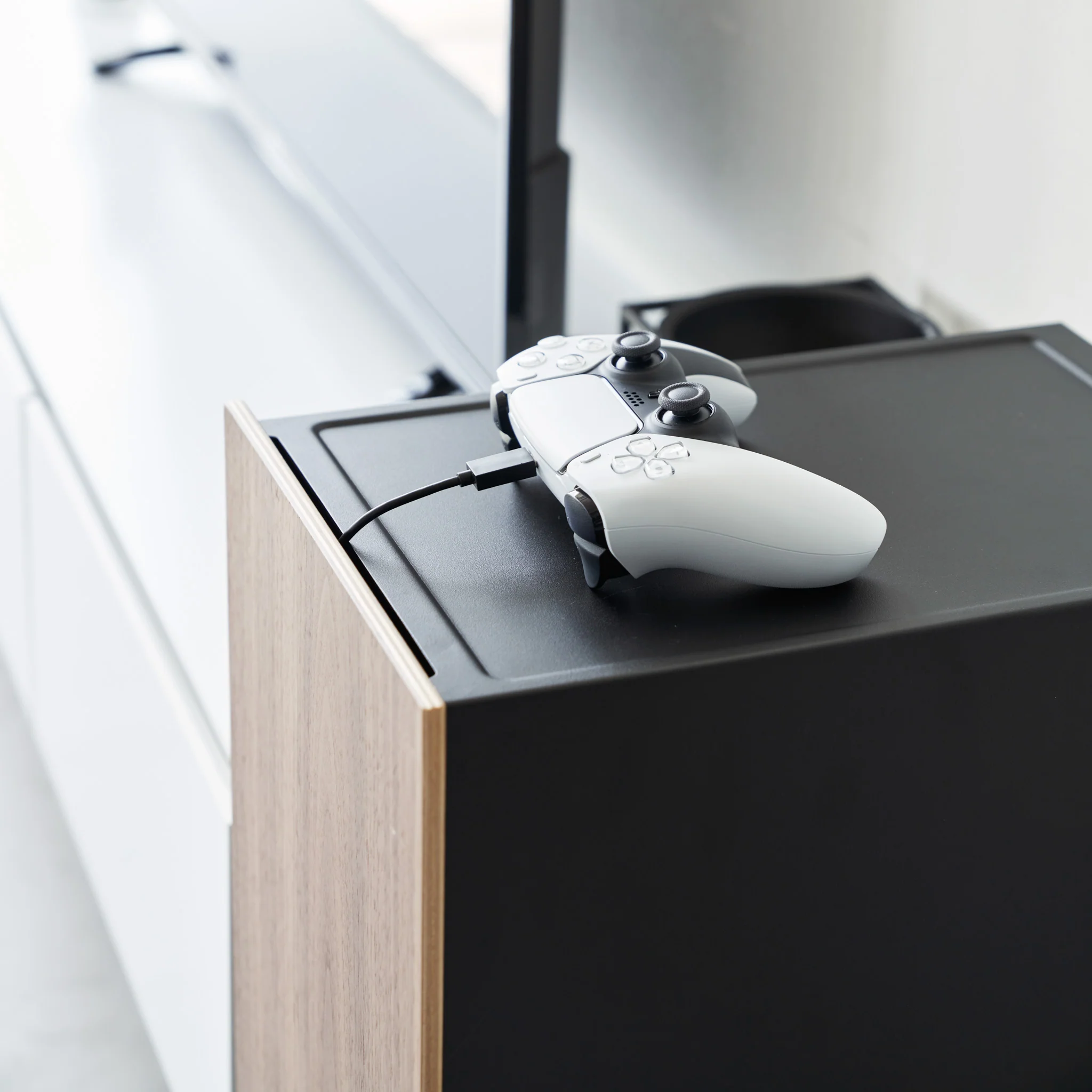 Game Console Organizer - Image 18