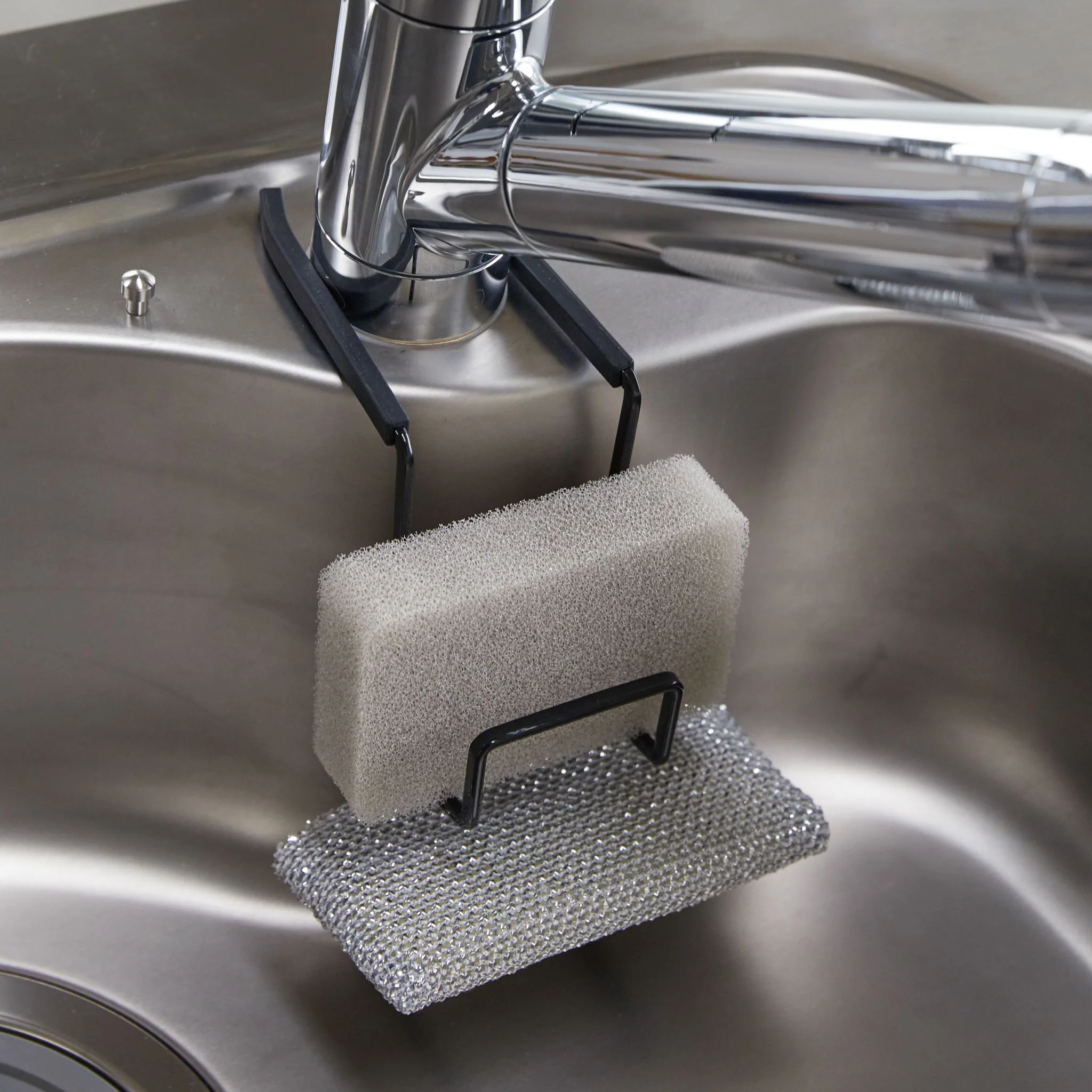 Hanging Double Sponge Holder - Image 10