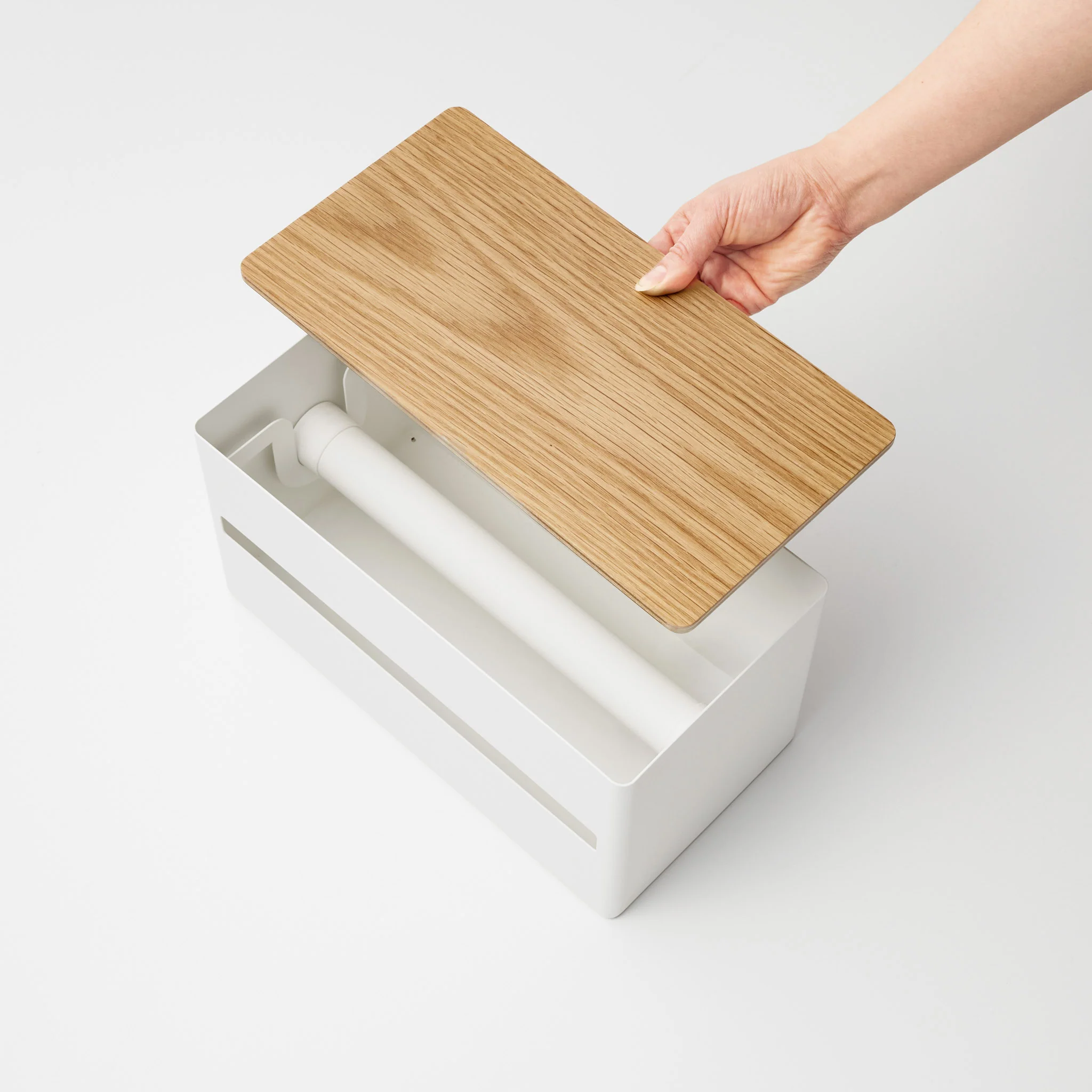 Paper Towel Holder - Image 9