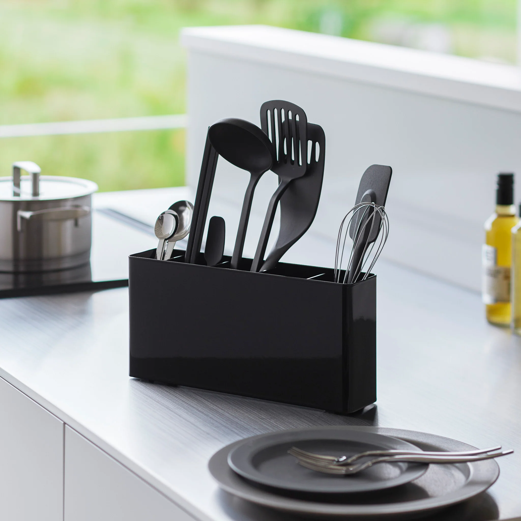 Kitchen Tool & Cutting Board Holder - Image 10
