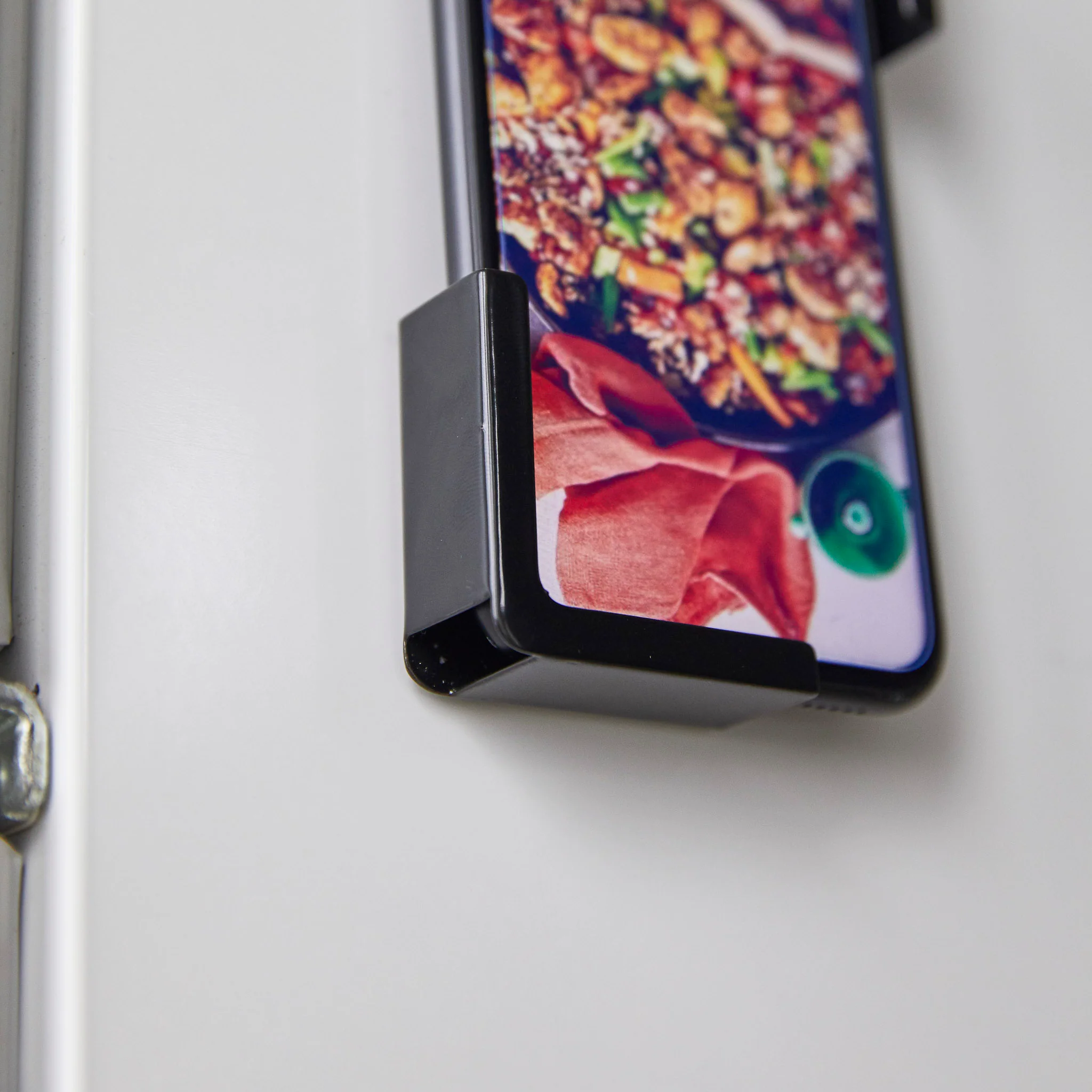 Magnetic Tablet Holder - Image 12
