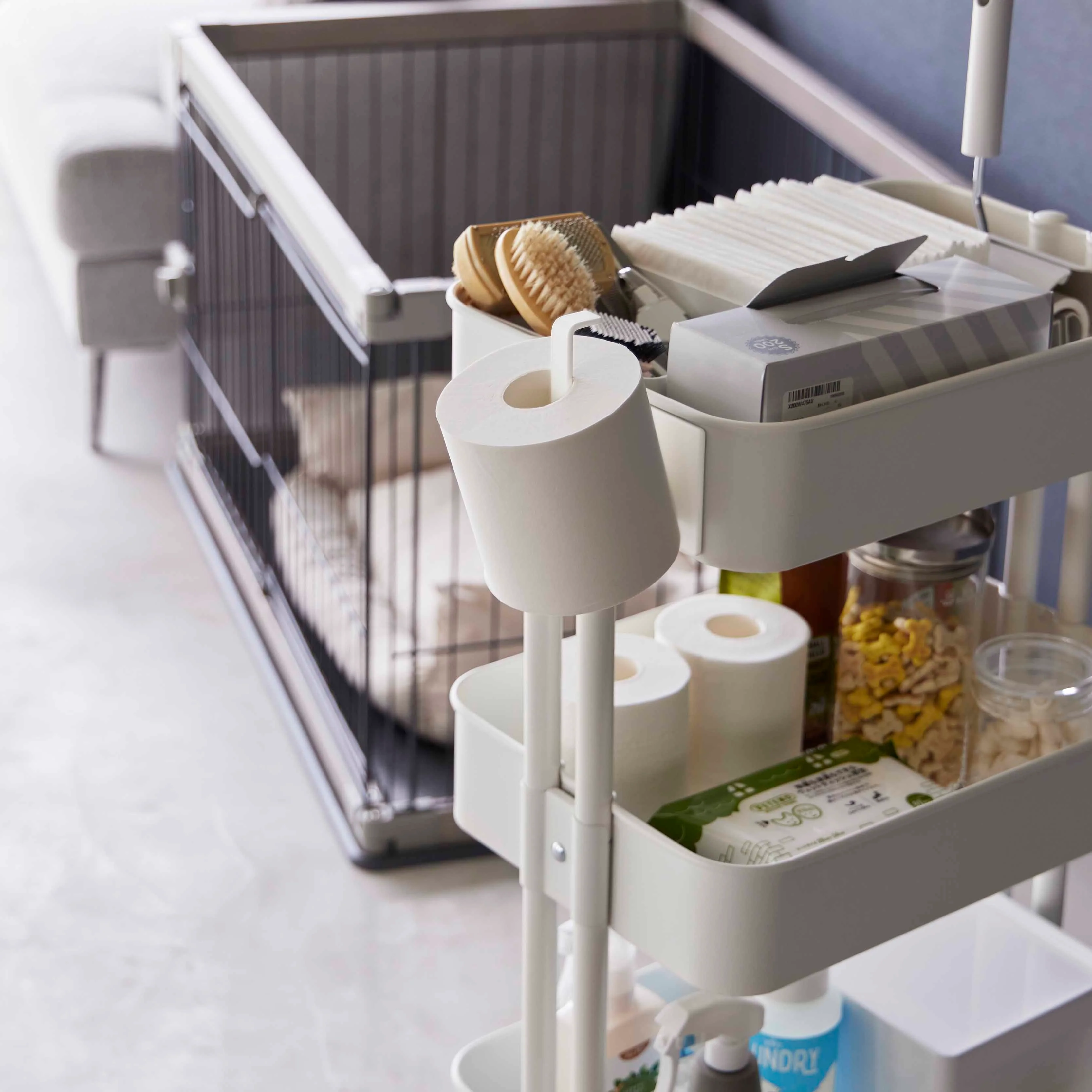 Magnetic Toilet Paper Holder - Image 5