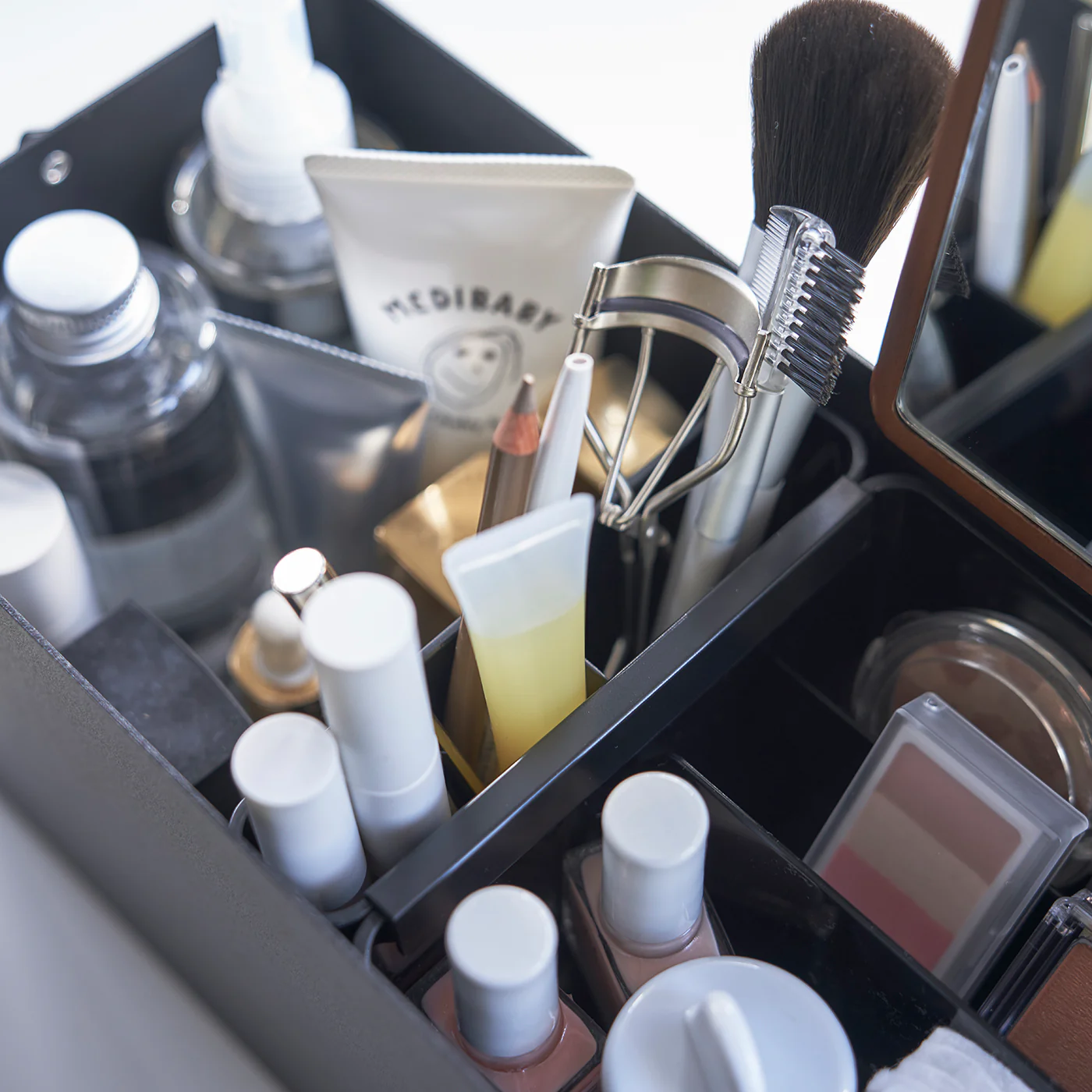 Makeup Box - Image 13