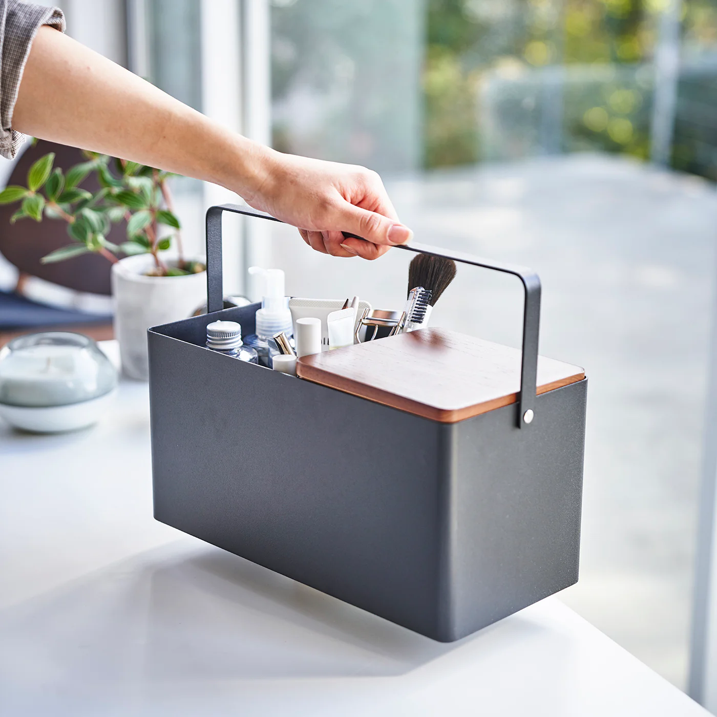 Makeup Box - Image 15
