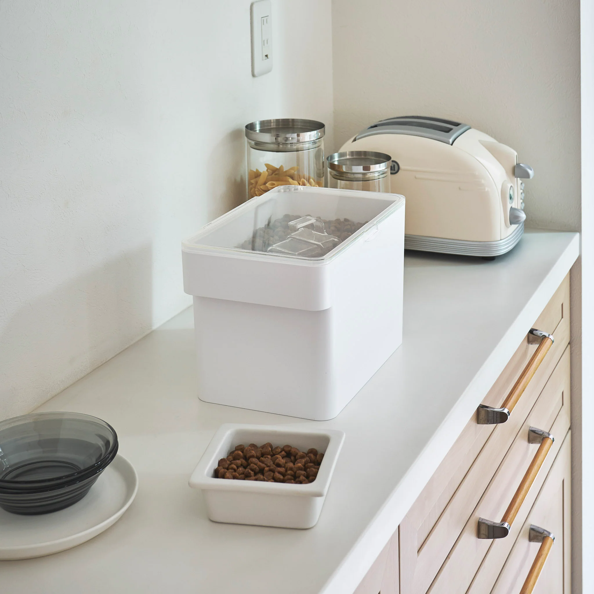 Airtight Pet Food Container (6 l) - Image 11
