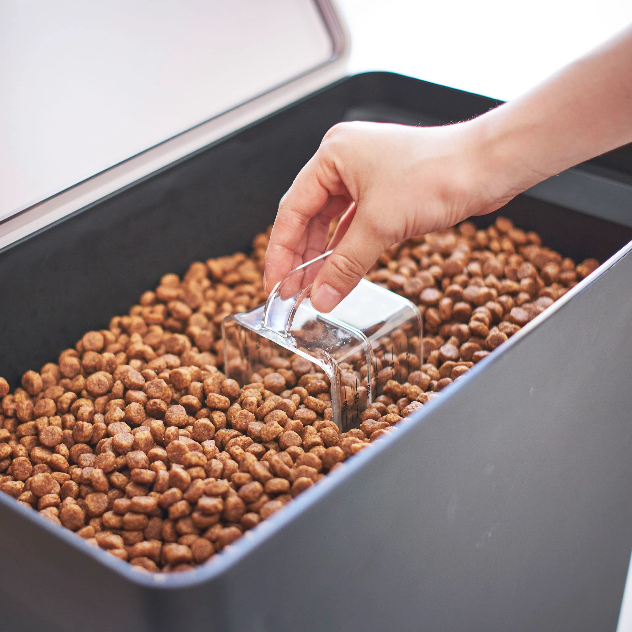 Airtight Pet Food Container (25 l) - Image 21