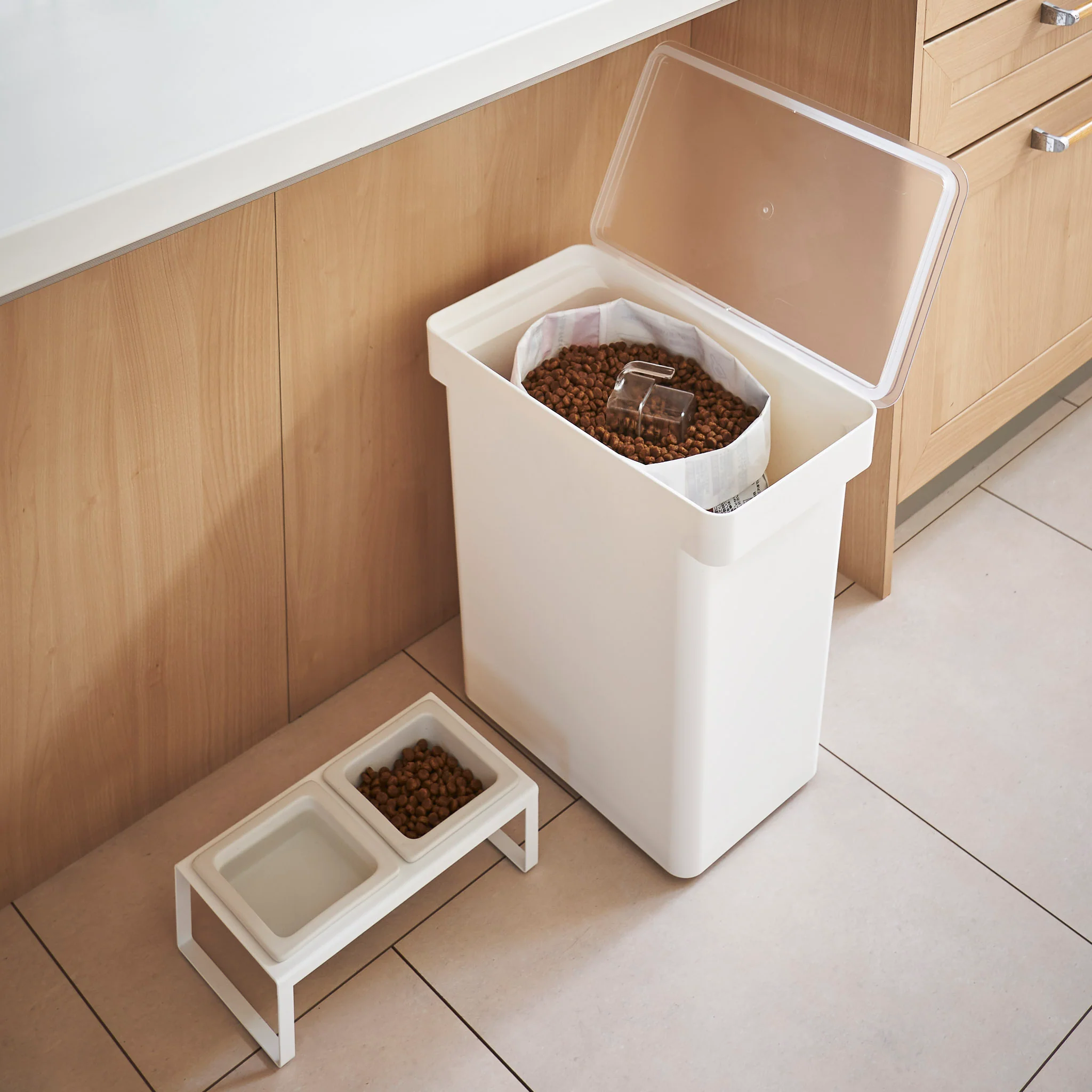Airtight Pet Food Container (25 l) - Image 4