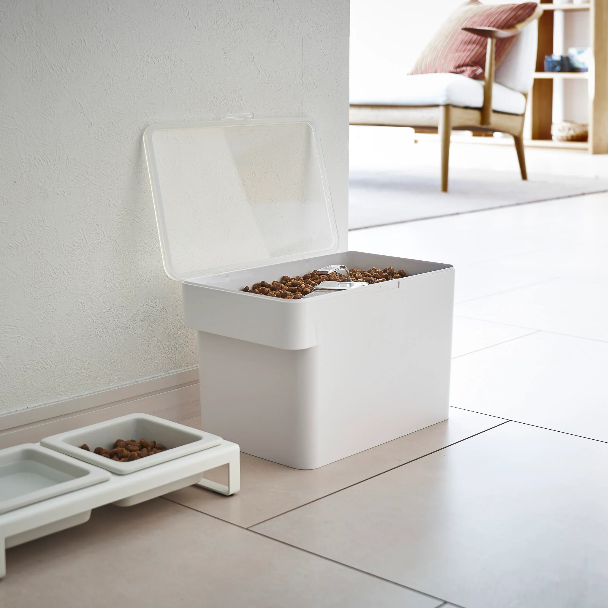 Airtight Pet Food Container (6 l) - Image 2