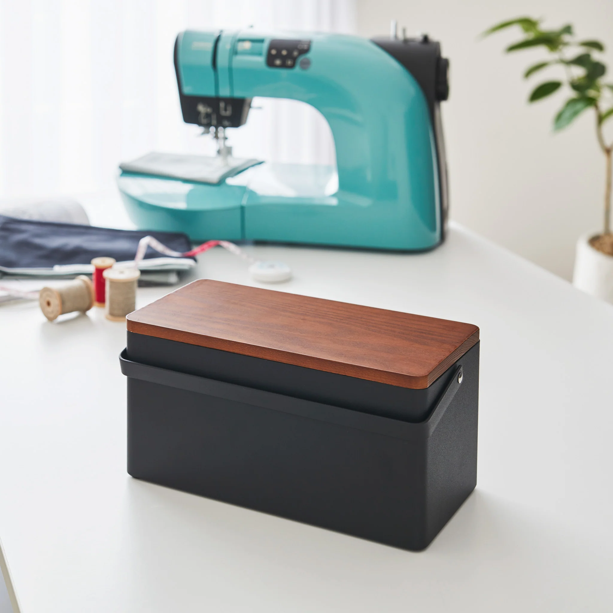 Sewing Box - Image 10
