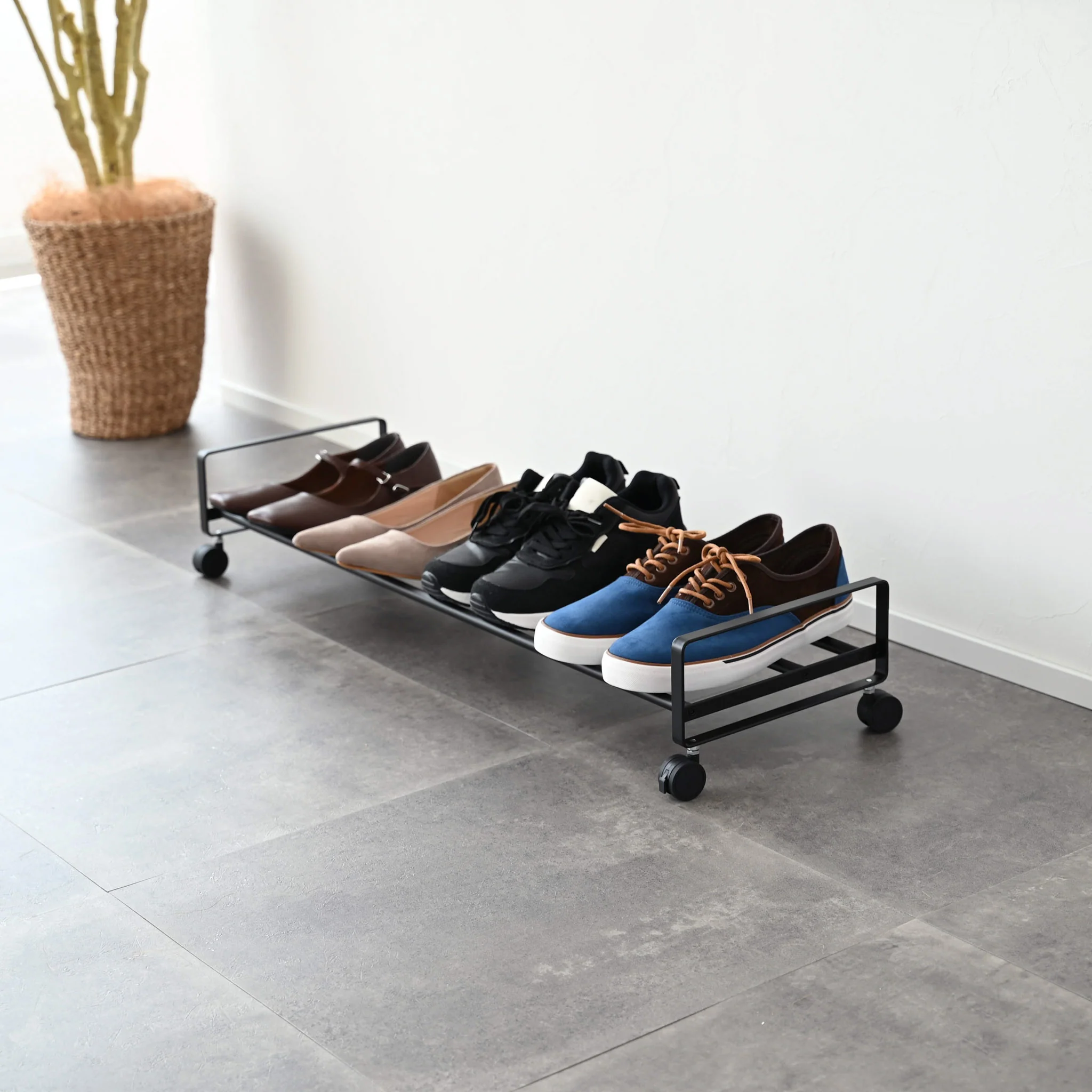 Shoe Rack with Casters - Image 11