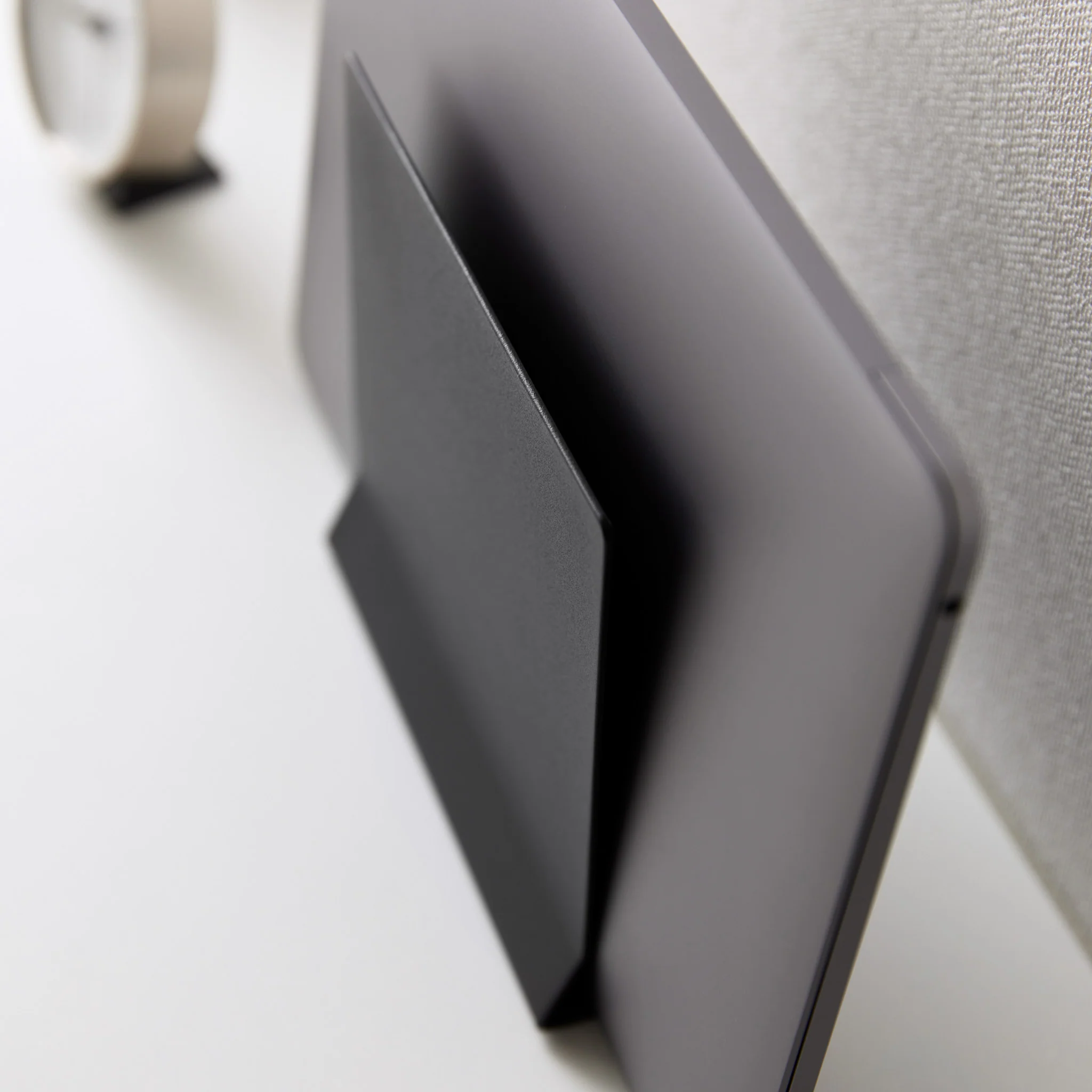 Slim Laptop Stand - Image 18