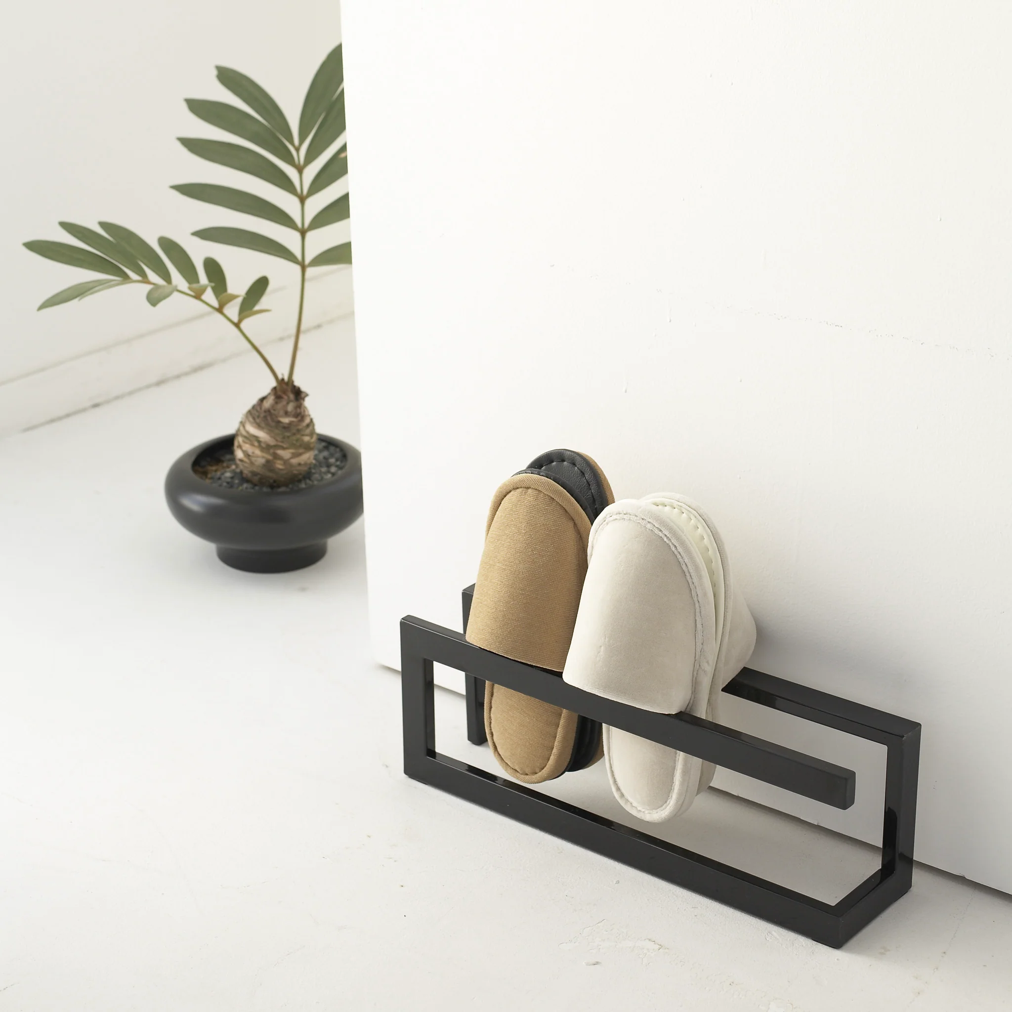 Slipper Rack - Image 5