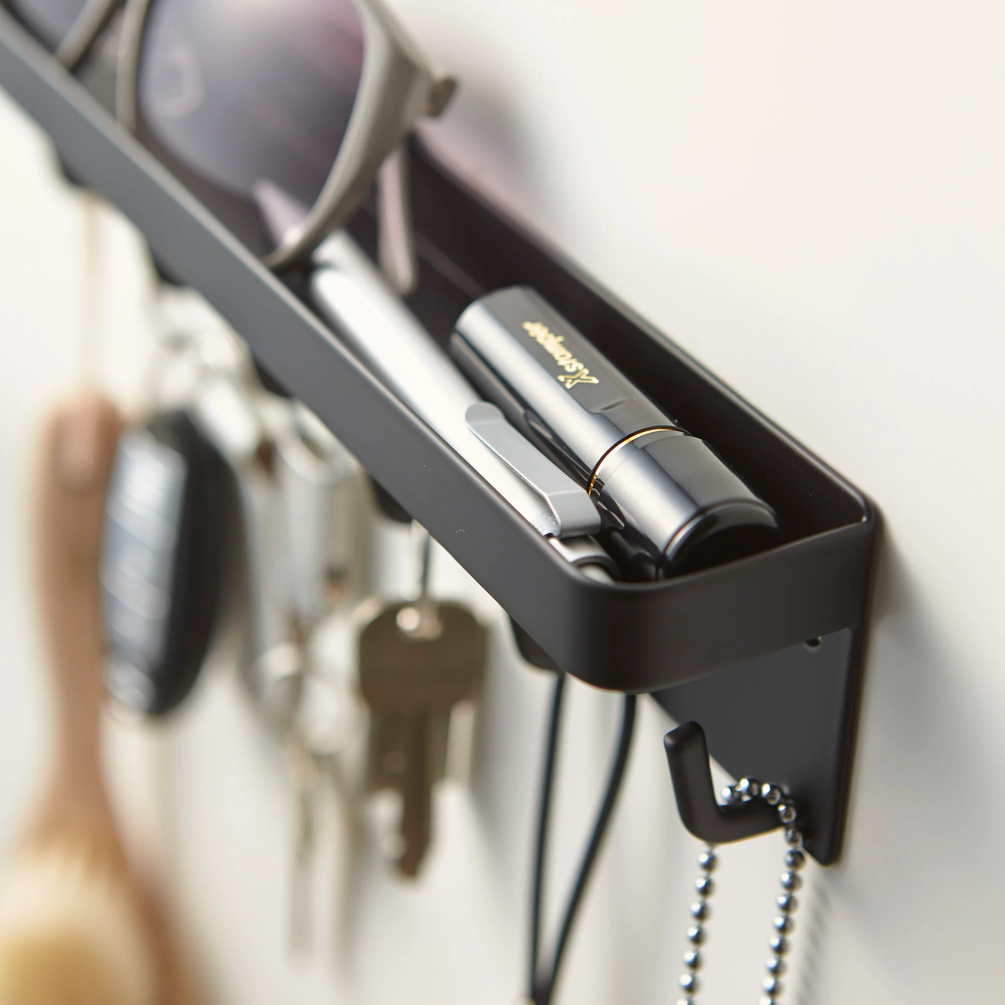 Magnetic Key Hooks with Tray - Image 11