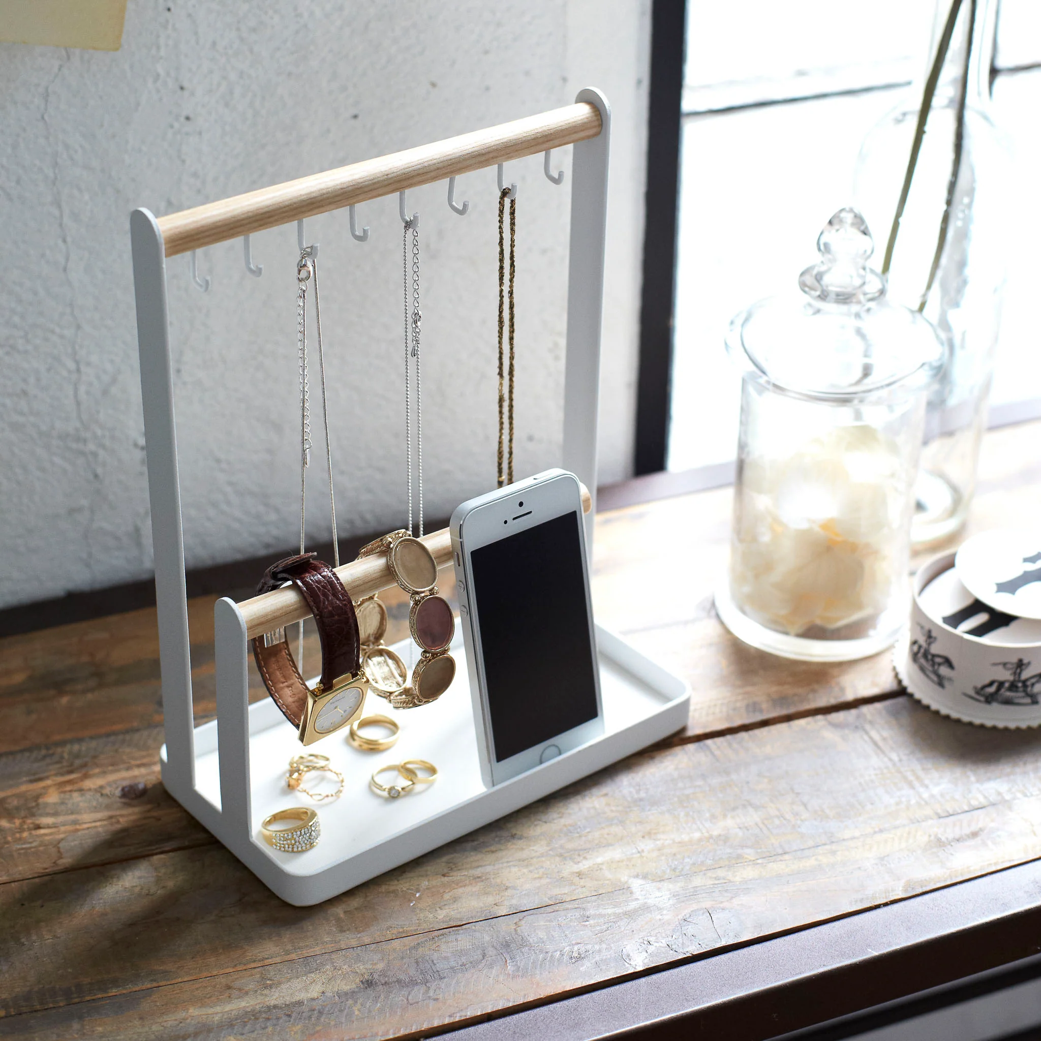 Accessory Stand - Image 3