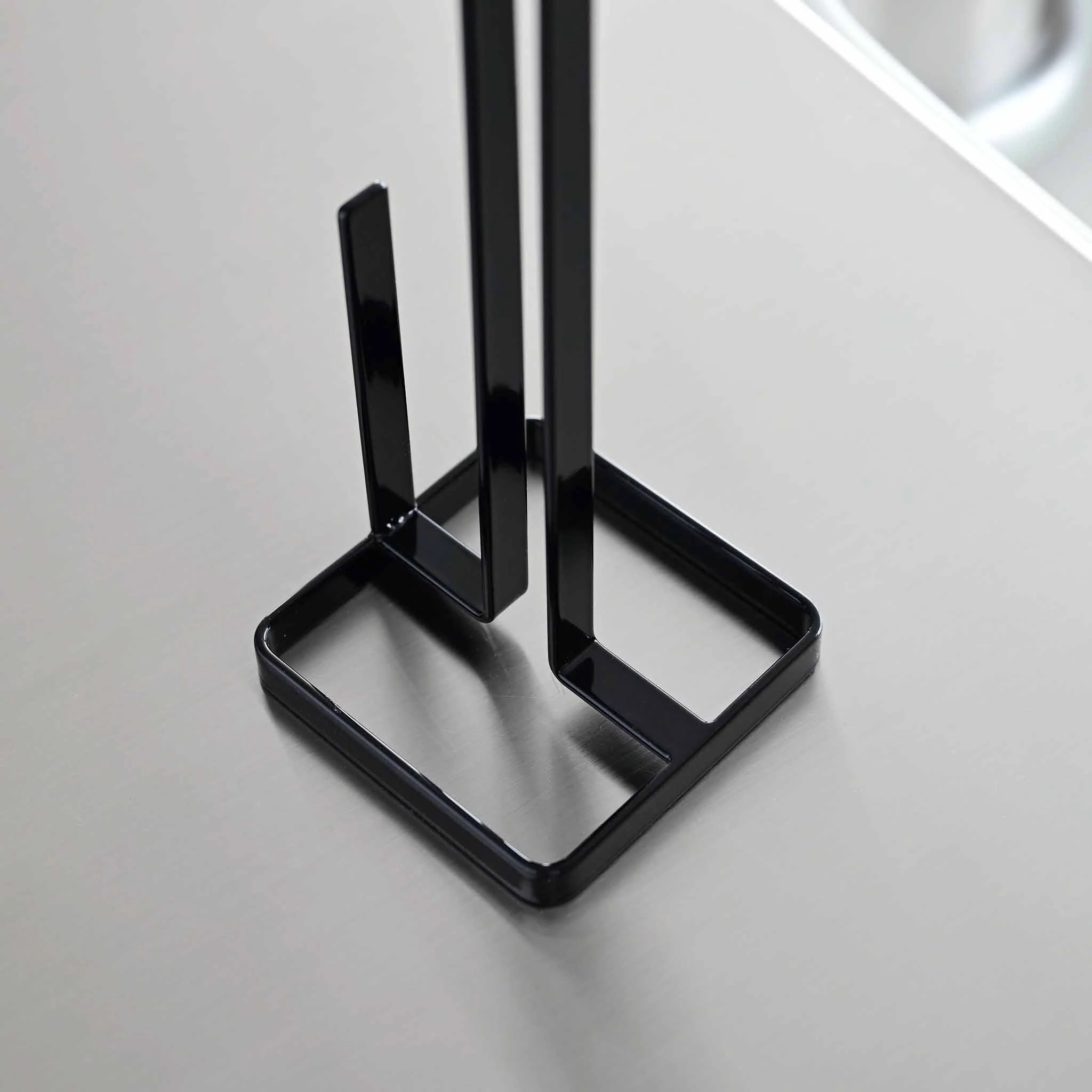 Paper Towel Holder - Image 14