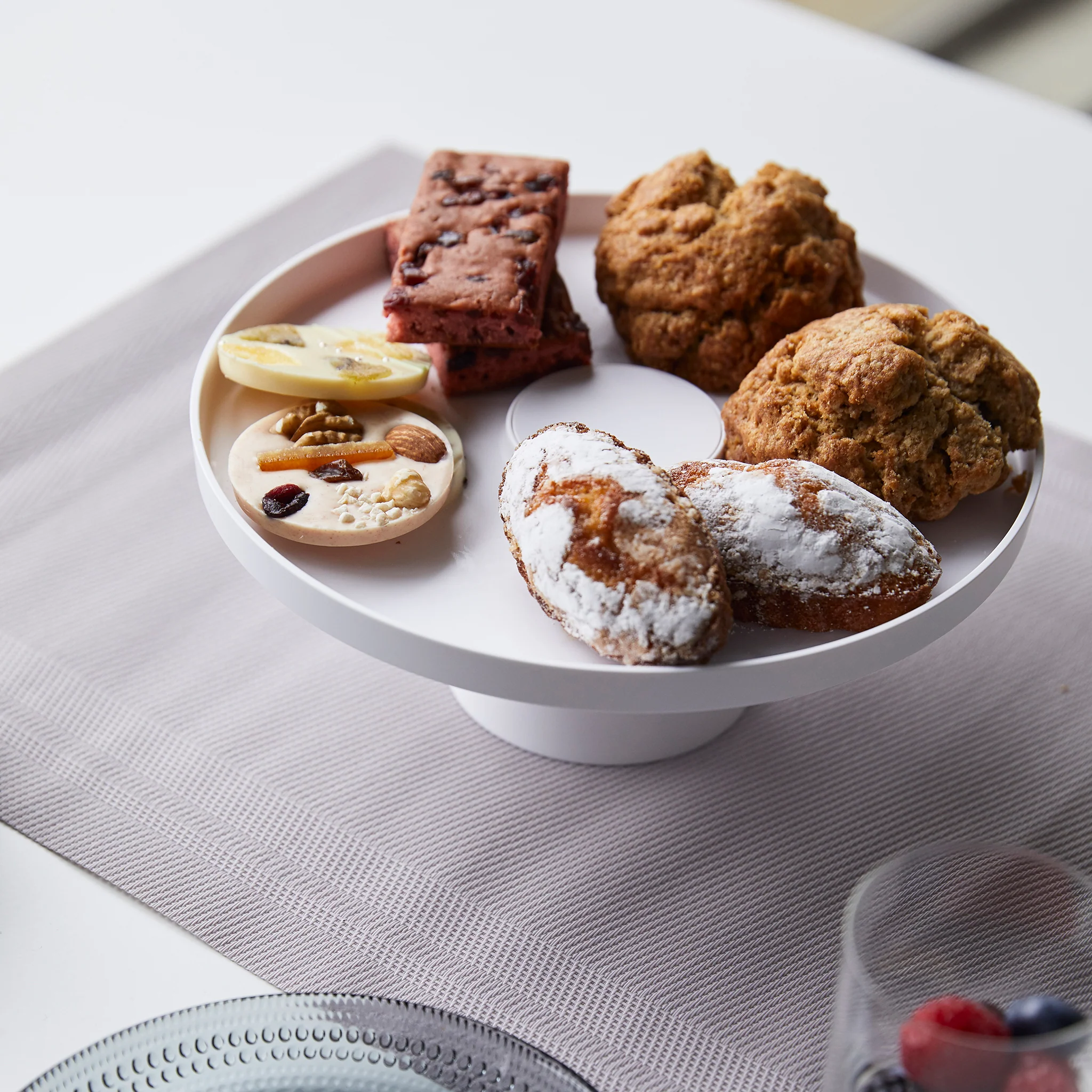 Reversible Cake Stand - Image 4