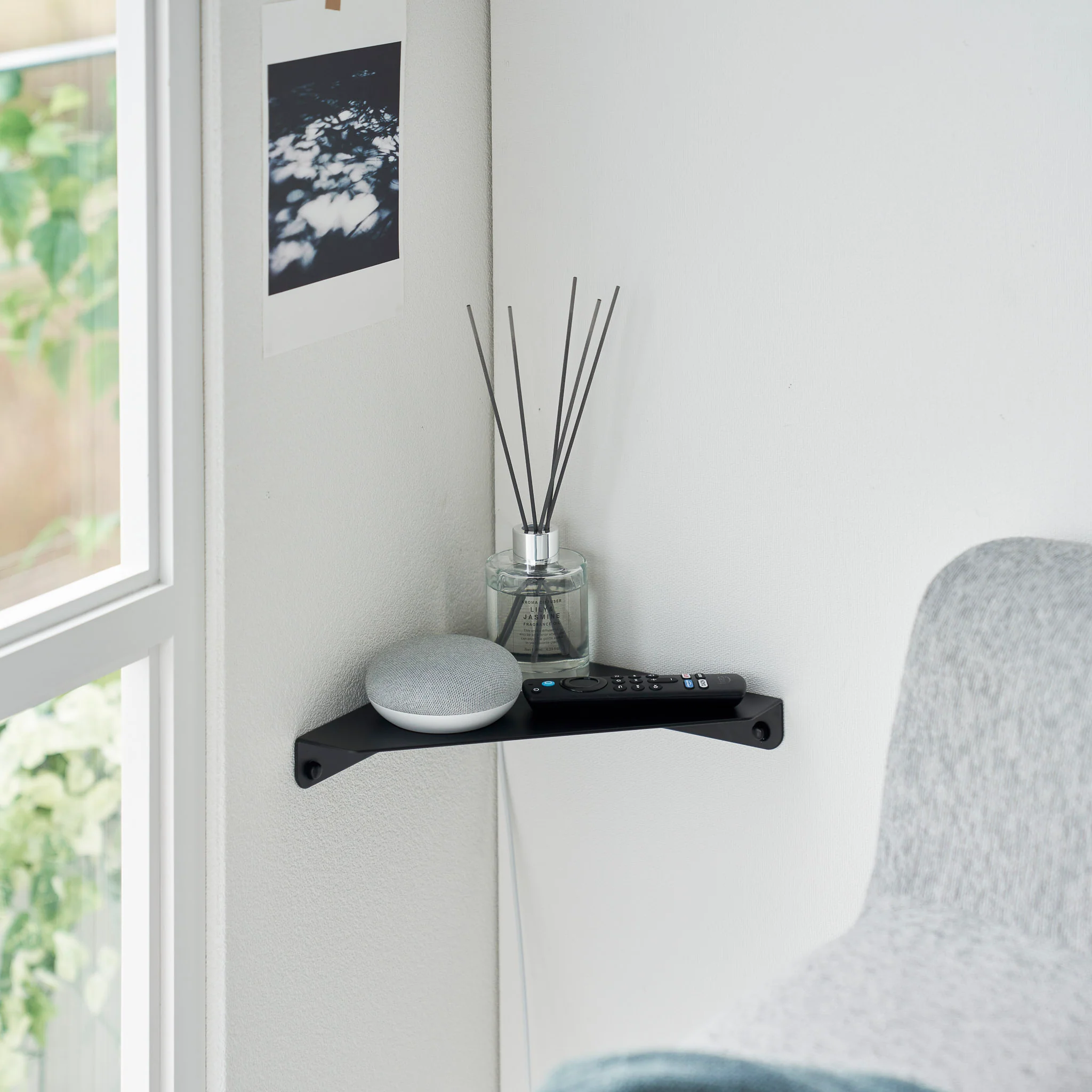 Wall-Mounted Corner Shelf - Image 17