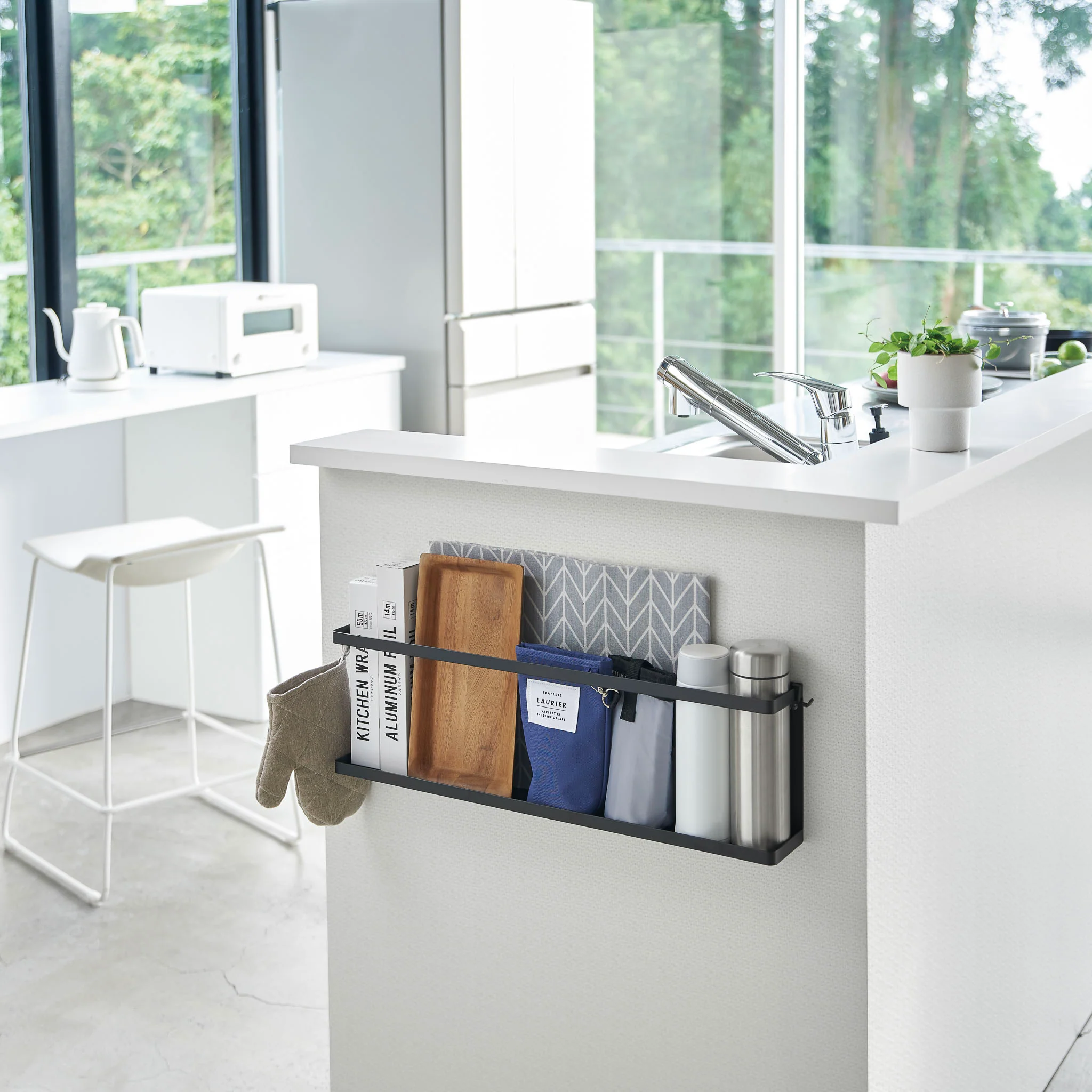 Wall-Mounted Rack - Image 12