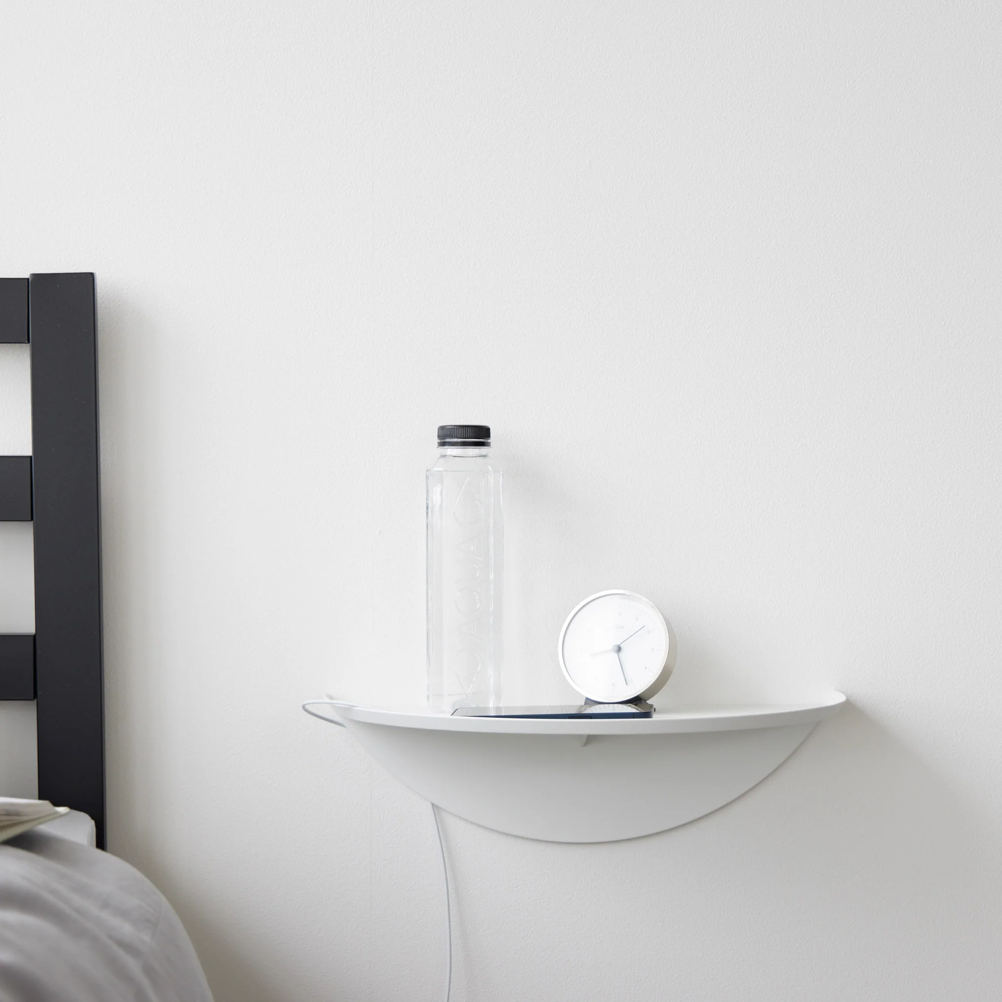Wall-Mounted Shelf Round - Image 3