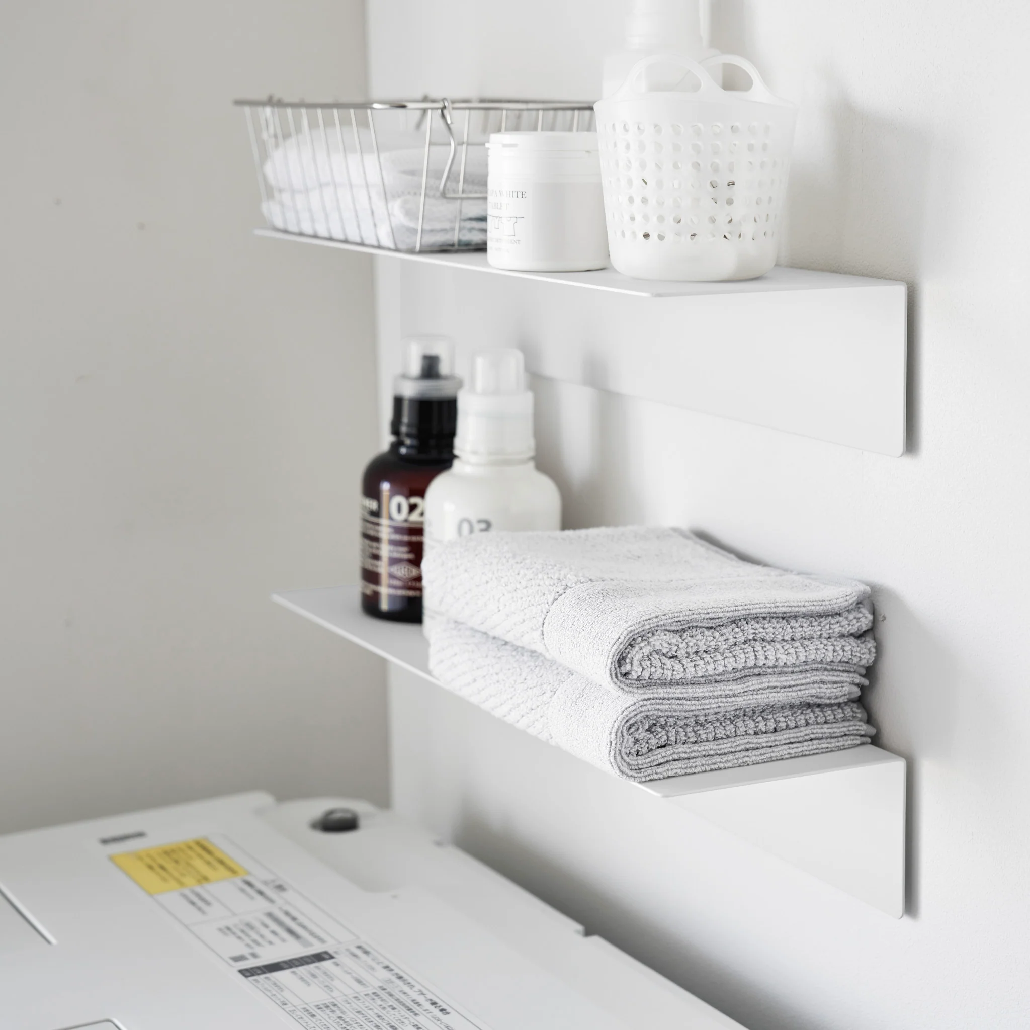 Wall-Mounted Shelf with Magnetic Panel (50 cm) - Image 9