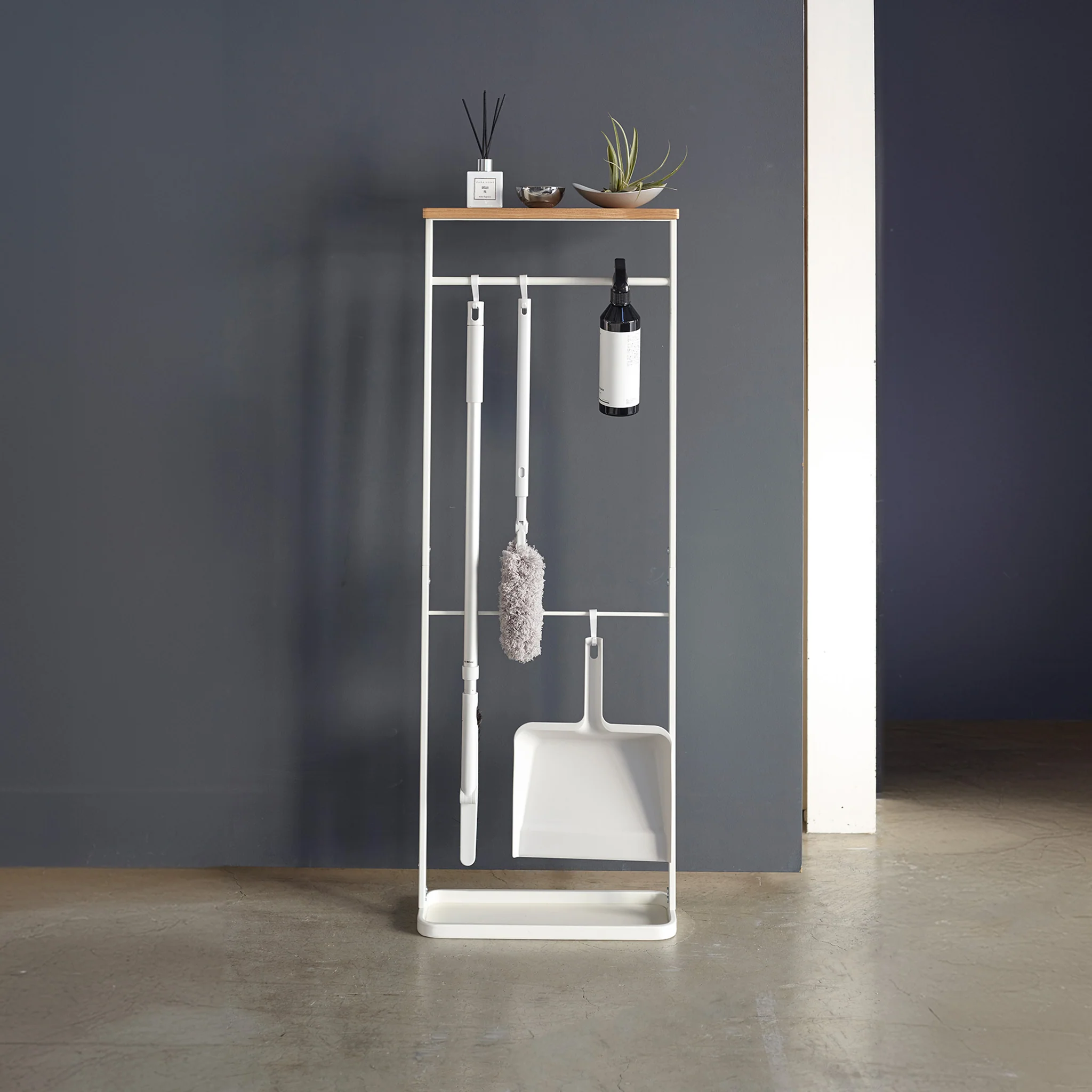 Wood-Top Hanging Umbrella Stand - Image 7