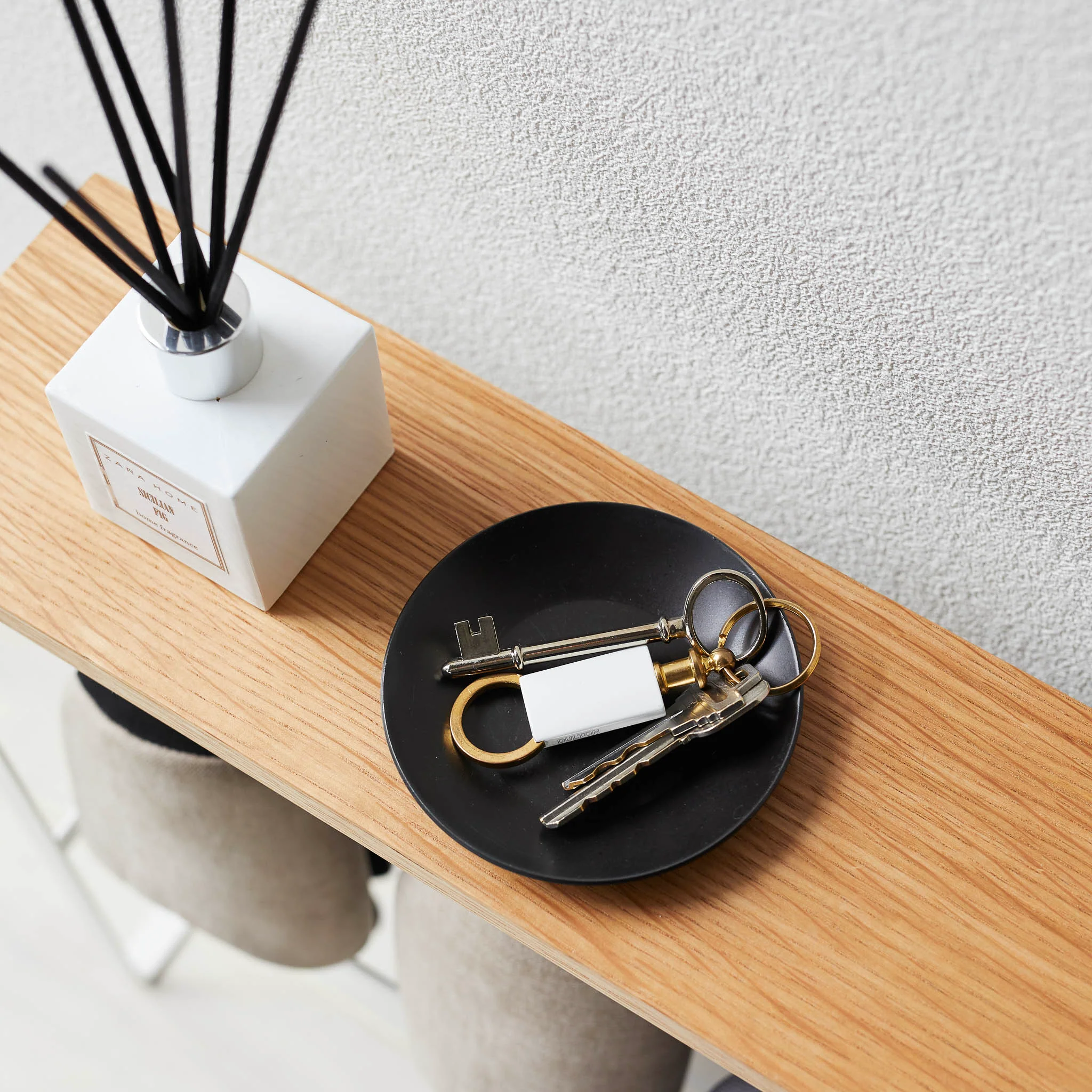 Wood-Top Slipper Rack - Image 6